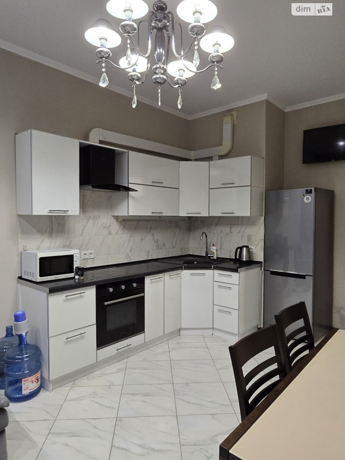 однокімнатна квартира в Одесі, район Приморський, на пров. Аркадіївський в довготривалу оренду помісячно фото 1 однокімнатна квартира в Одесі, район Приморський, на пров. Аркадіївський в довготривалу оренду помісячно фото 1