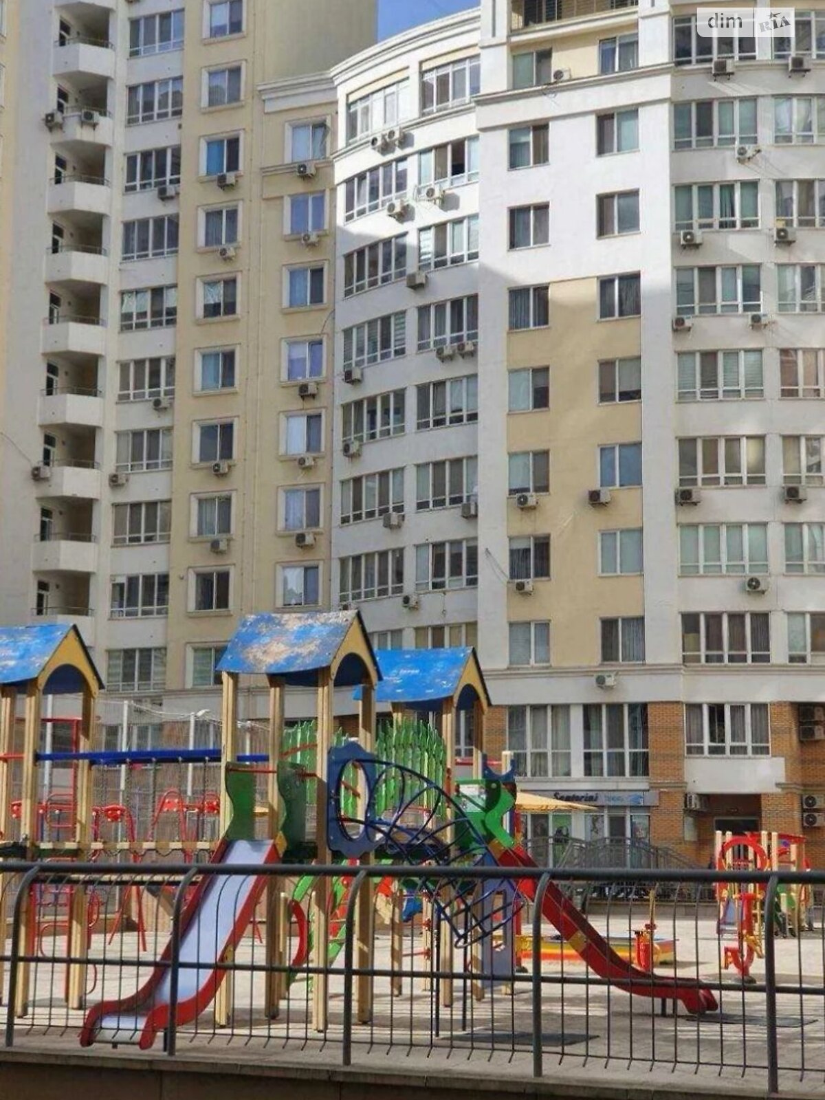 однокомнатная квартира в Одессе, район Приморский, на ул. Армейская в аренду на долгий срок помесячно фото 1 однокомнатная квартира в Одессе, район Приморский, на ул. Армейская в аренду на долгий срок помесячно фото 1