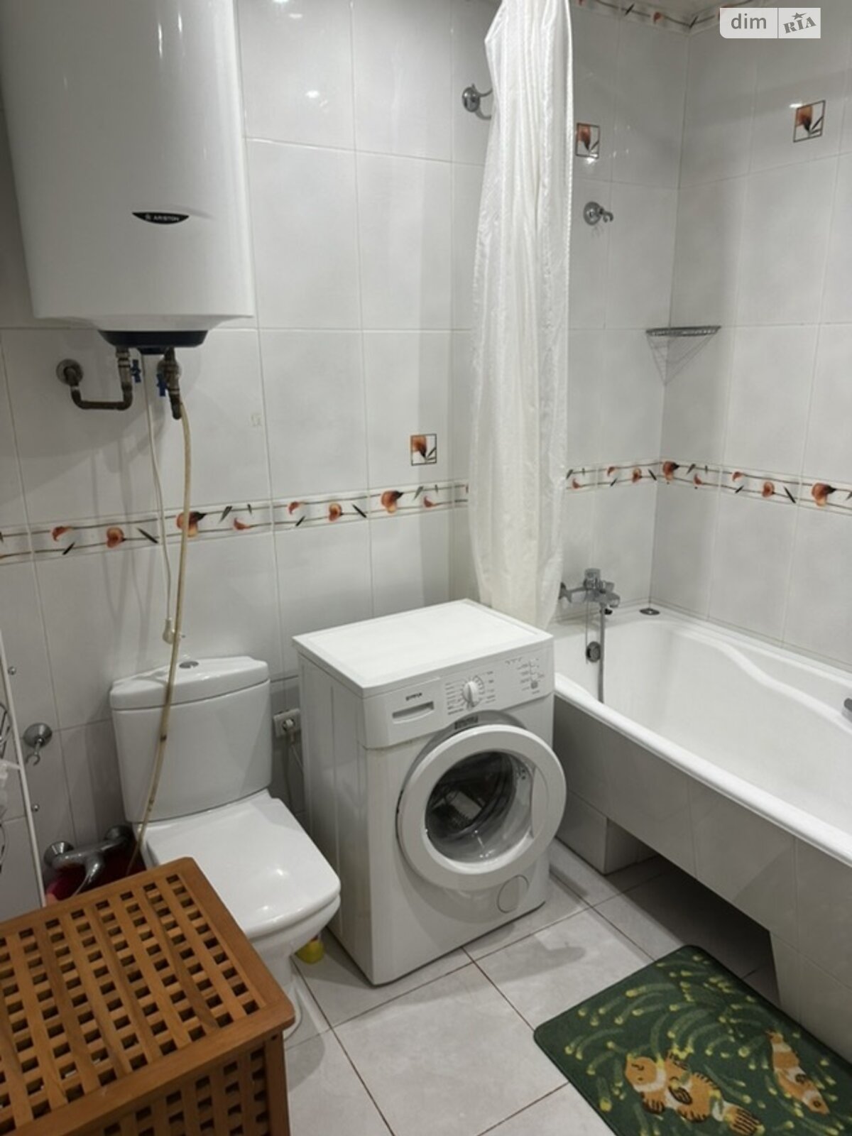 трехкомнатная квартира в Одессе, район Приморский, на ул. Армейская в аренду на долгий срок помесячно фото 1 трехкомнатная квартира в Одессе, район Приморский, на ул. Армейская в аренду на долгий срок помесячно фото 1