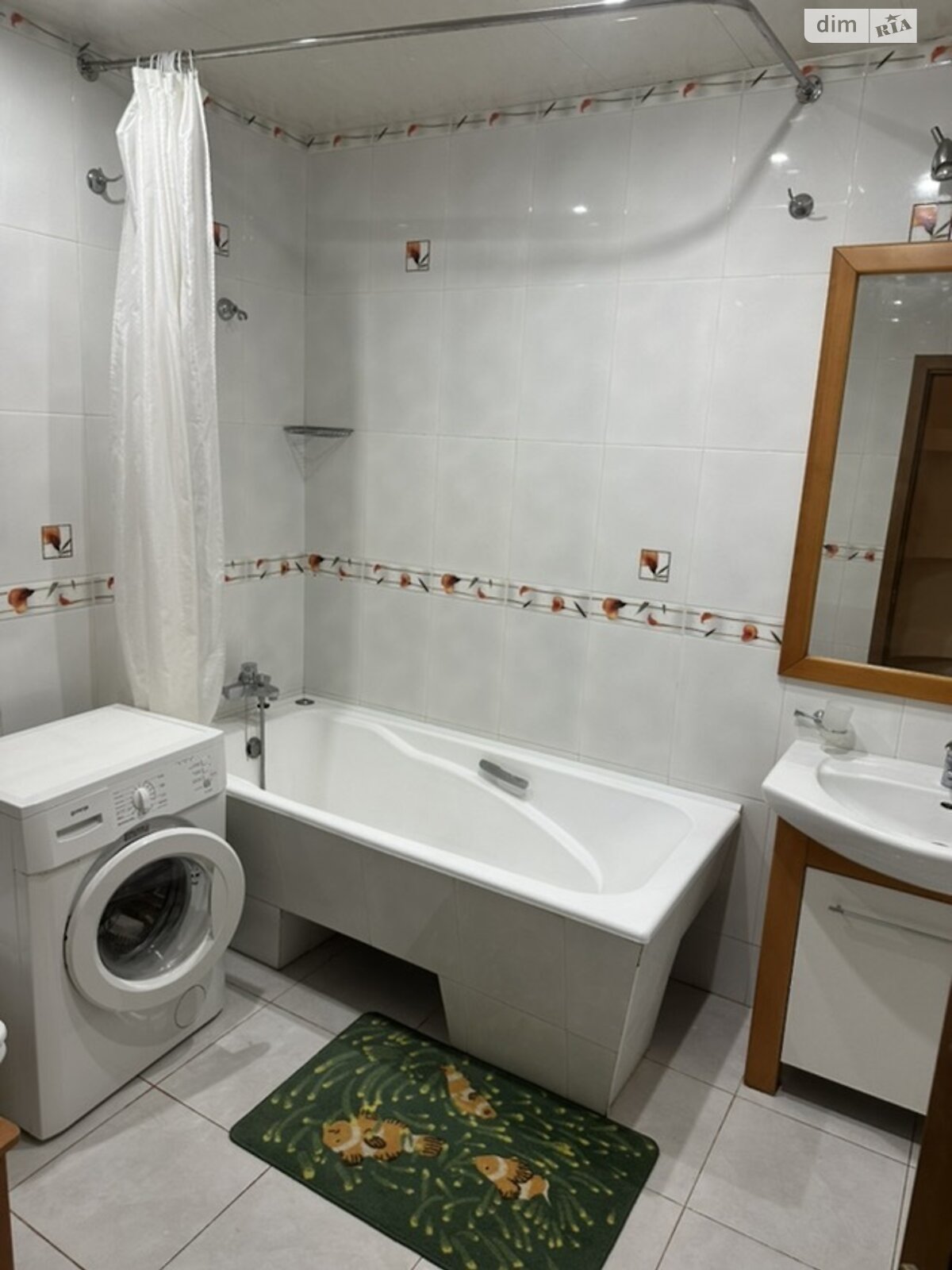 трехкомнатная квартира в Одессе, район Приморский, на ул. Армейская в аренду на долгий срок помесячно фото 1 трехкомнатная квартира в Одессе, район Приморский, на ул. Армейская в аренду на долгий срок помесячно фото 1