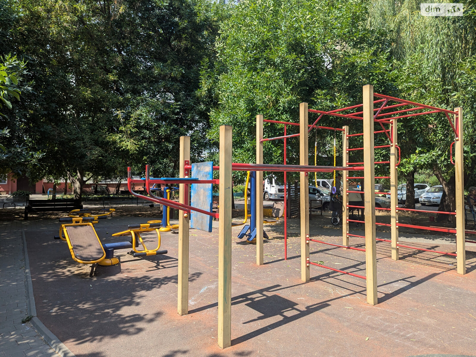 трехкомнатная квартира в Одессе, район Приморский, на ул. Армейская в аренду на долгий срок помесячно фото 1 трехкомнатная квартира в Одессе, район Приморский, на ул. Армейская в аренду на долгий срок помесячно фото 1