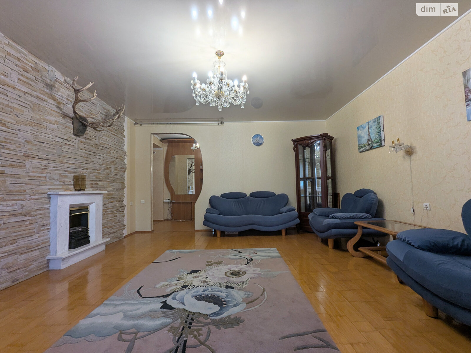 трехкомнатная квартира в Одессе, район Приморский, на ул. Армейская в аренду на долгий срок помесячно фото 1 трехкомнатная квартира в Одессе, район Приморский, на ул. Армейская в аренду на долгий срок помесячно фото 1