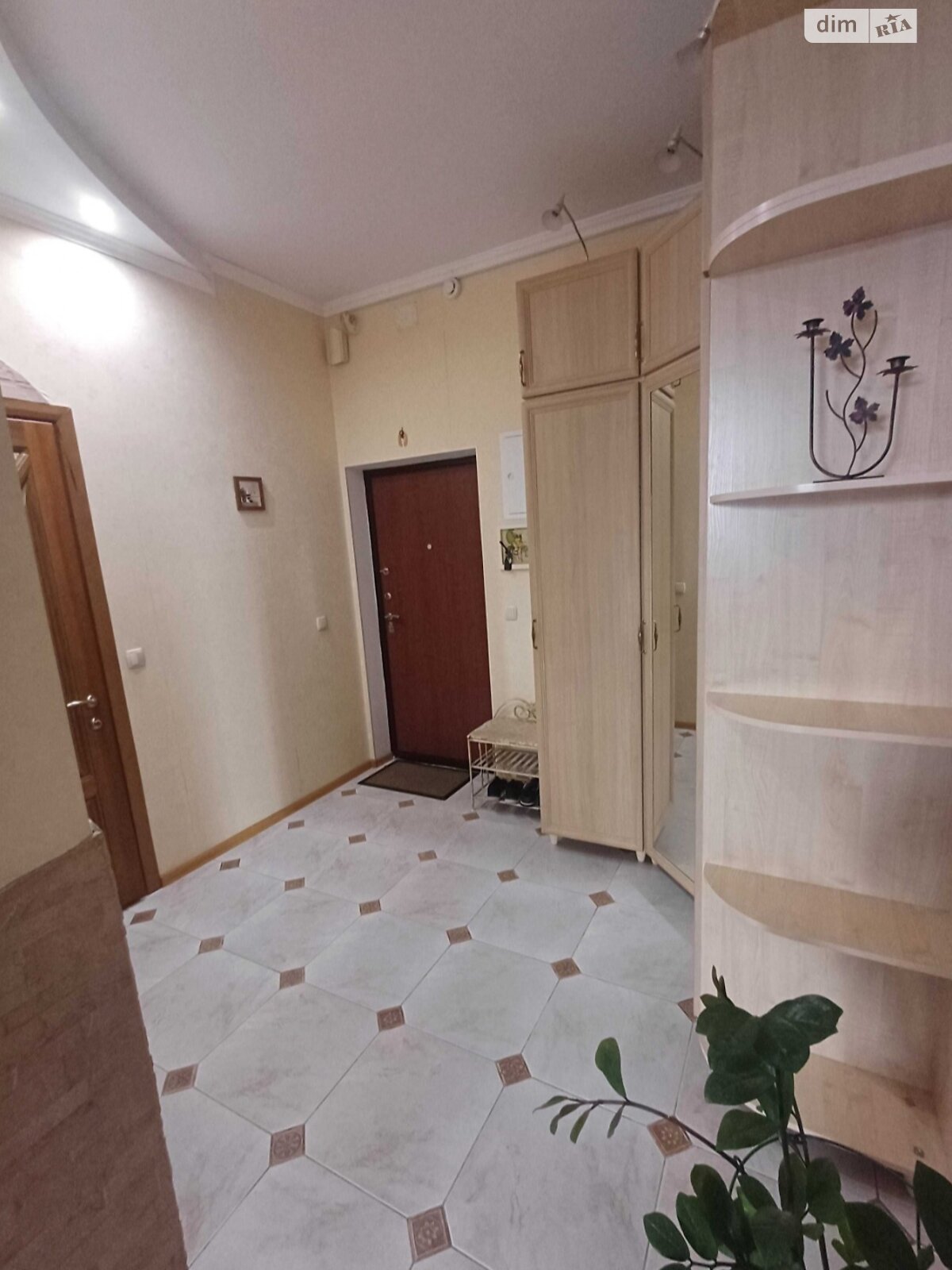 двокімнатна квартира в Одесі, район Приморський, на вул. Артилерійська 4В в довготривалу оренду помісячно фото 1 двокімнатна квартира в Одесі, район Приморський, на вул. Артилерійська 4В в довготривалу оренду помісячно фото 1