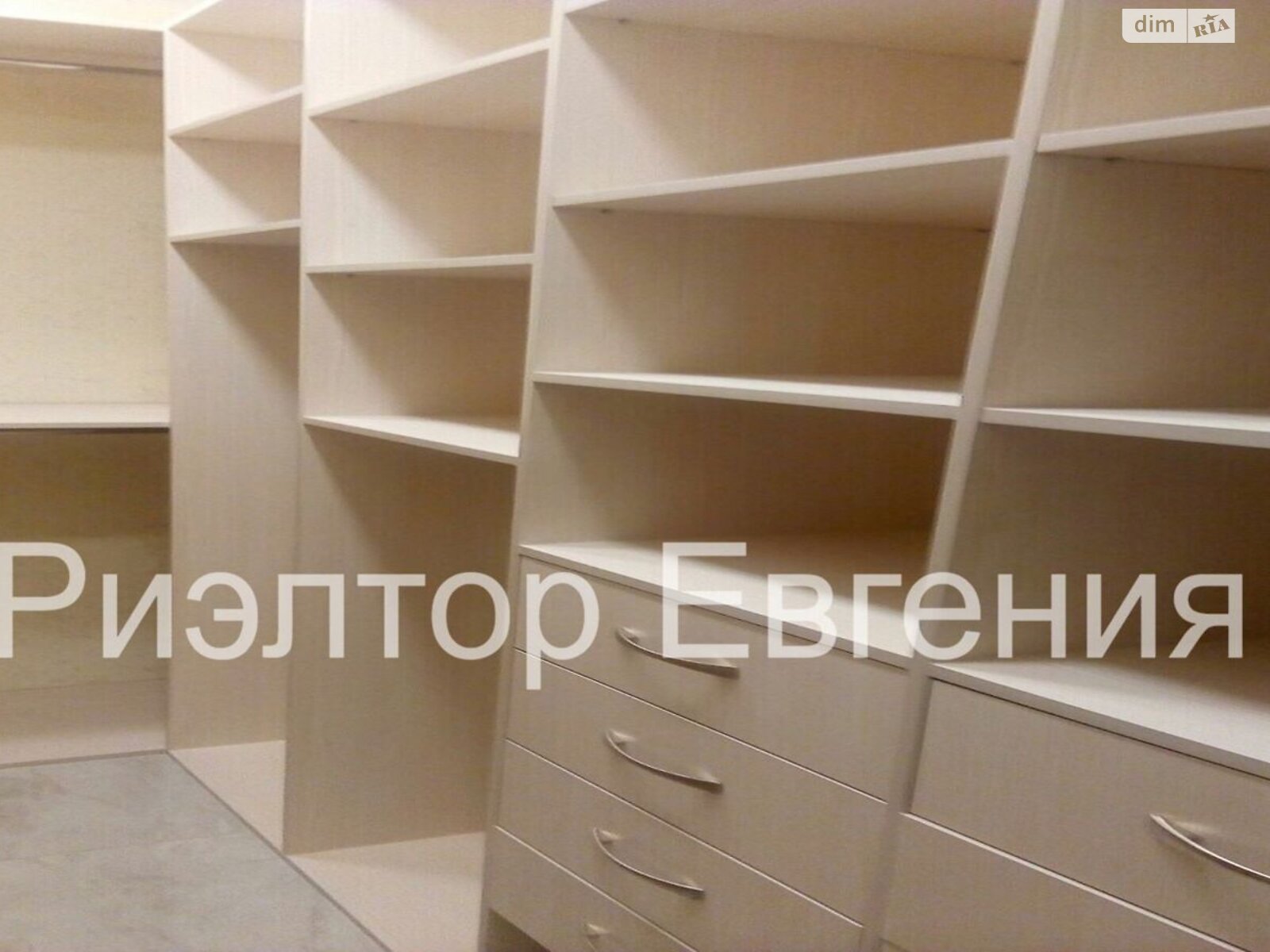 однокімнатна квартира в Одесі, район Приморський, на пров. Асташкіна 29 в довготривалу оренду помісячно фото 1 однокімнатна квартира в Одесі, район Приморський, на пров. Асташкіна 29 в довготривалу оренду помісячно фото 1