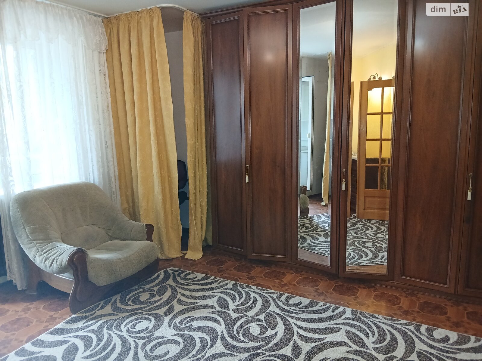 трехкомнатная квартира в Одессе, район Приморский, на ул. Балковская в аренду на долгий срок помесячно фото 1