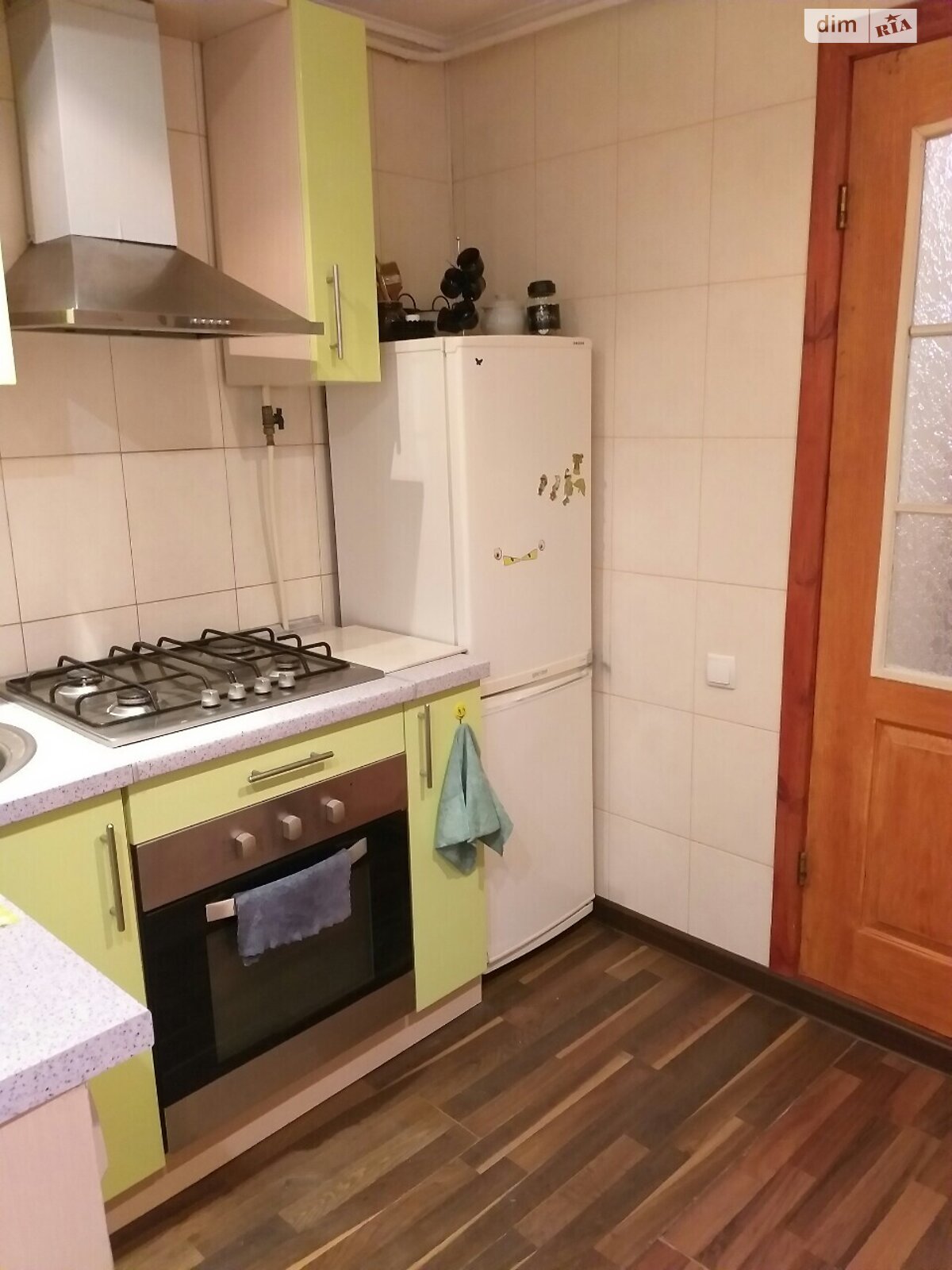двокімнатна квартира в Одесі, район Приморський, на вул. Базарна 16 в довготривалу оренду помісячно фото 1 двокімнатна квартира в Одесі, район Приморський, на вул. Базарна 16 в довготривалу оренду помісячно фото 1