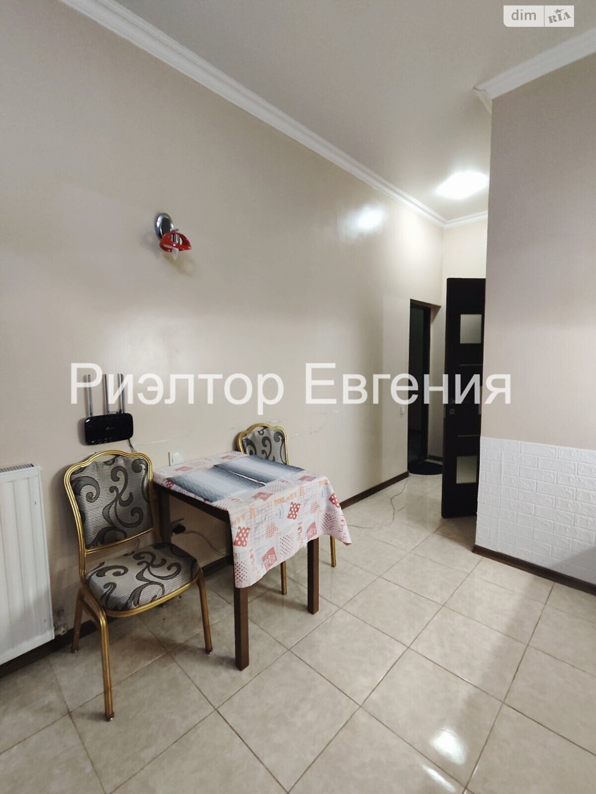 однокомнатная квартира в Одессе, район Приморский, на ул. Базарная 5/4 в аренду на долгий срок помесячно фото 1 однокомнатная квартира в Одессе, район Приморский, на ул. Базарная 5/4 в аренду на долгий срок помесячно фото 1
