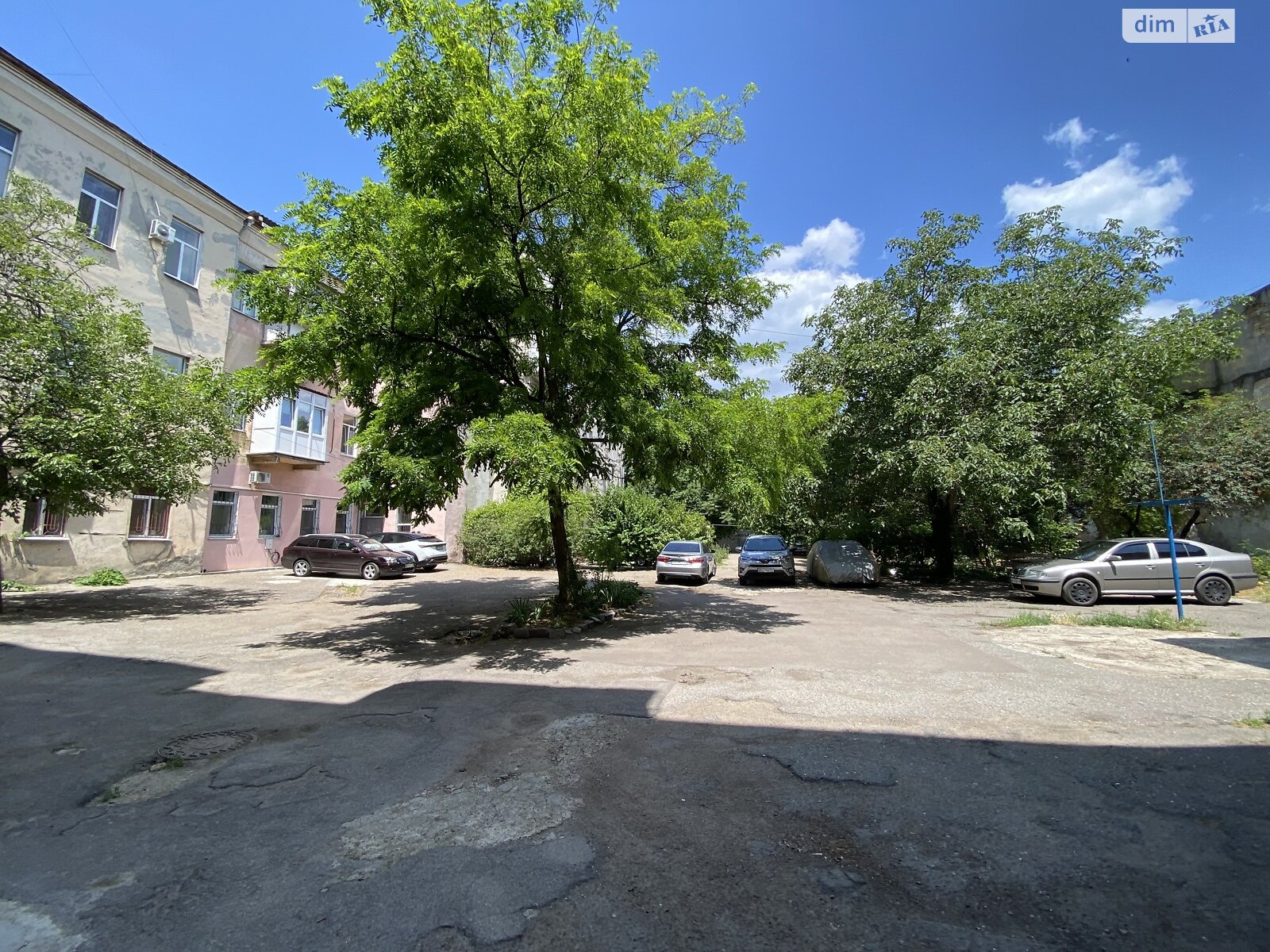 однокімнатна квартира в Одесі, район Центр, на вул. Базарна в довготривалу оренду помісячно фото 1 однокімнатна квартира в Одесі, район Центр, на вул. Базарна в довготривалу оренду помісячно фото 1