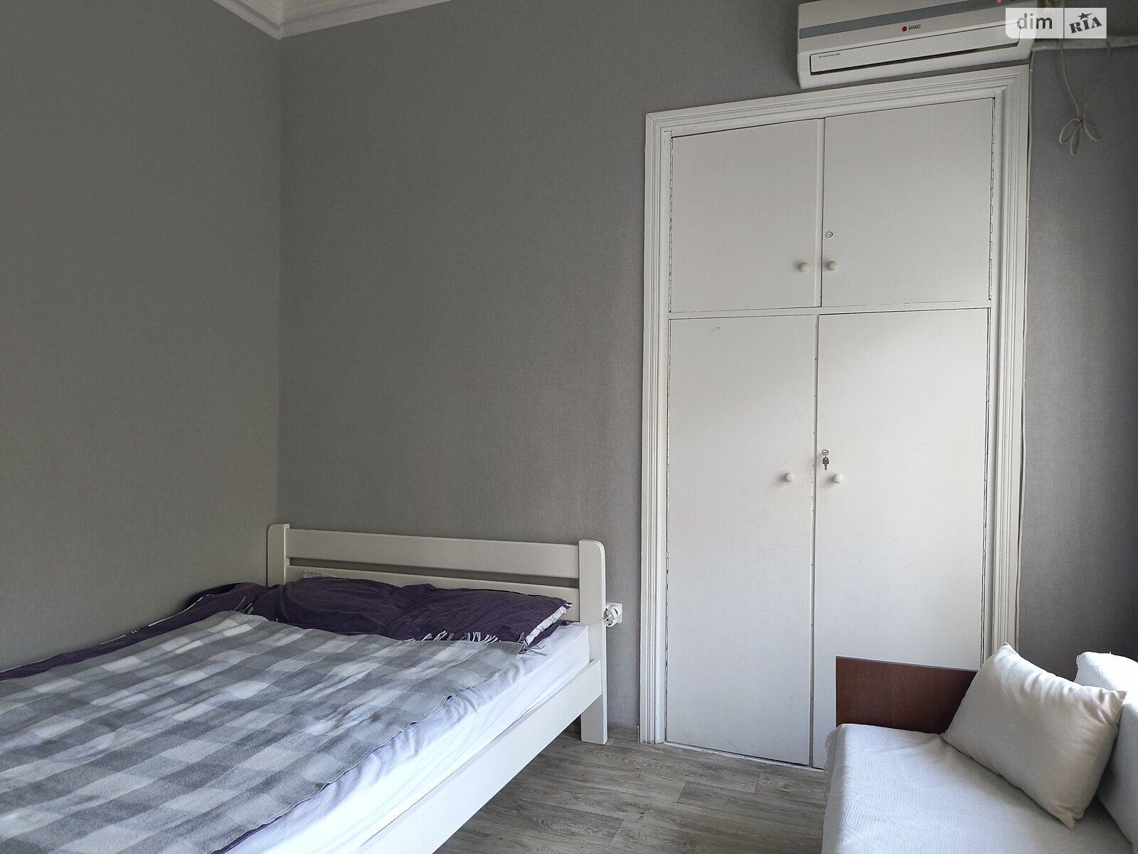 однокімнатна квартира в Одесі, район Приморський, на вул. Базарна 38 в довготривалу оренду помісячно фото 1