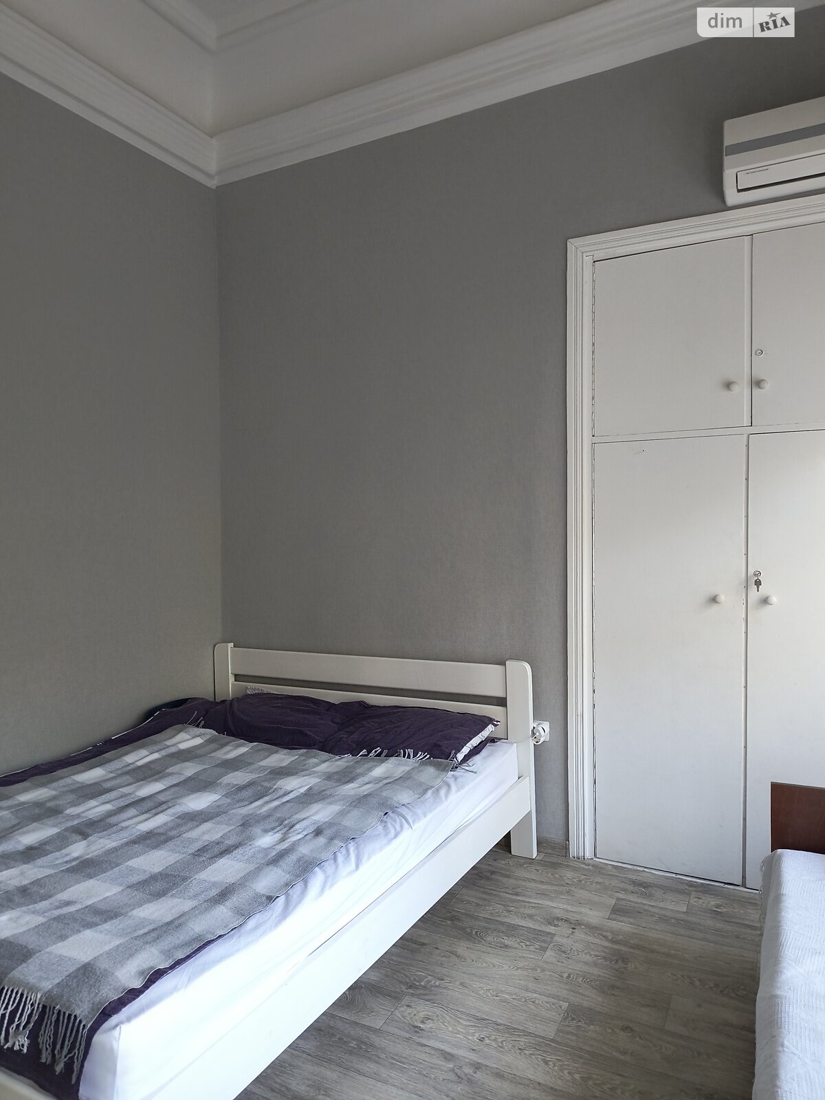 однокімнатна квартира в Одесі, район Приморський, на вул. Базарна 38 в довготривалу оренду помісячно фото 1