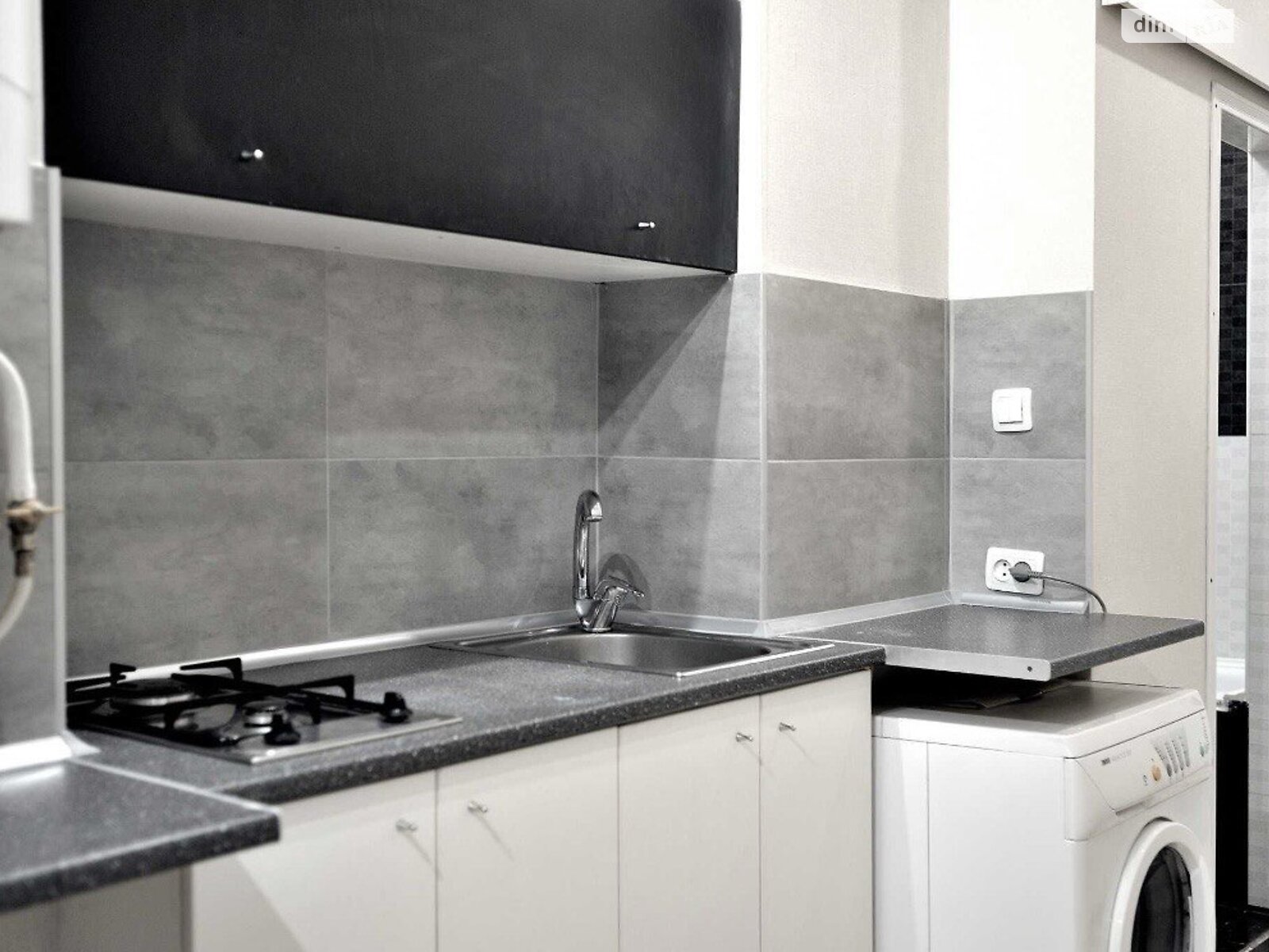 однокімнатна квартира в Одесі, район Приморський, на вул. Базарна 38 в довготривалу оренду помісячно фото 1