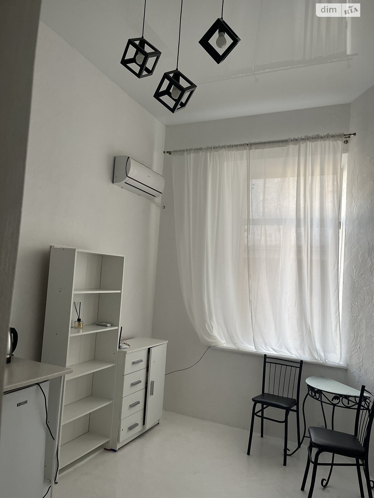 однокімнатна квартира в Одесі, район Приморський, на пров. Чайковського 16 в довготривалу оренду помісячно фото 1