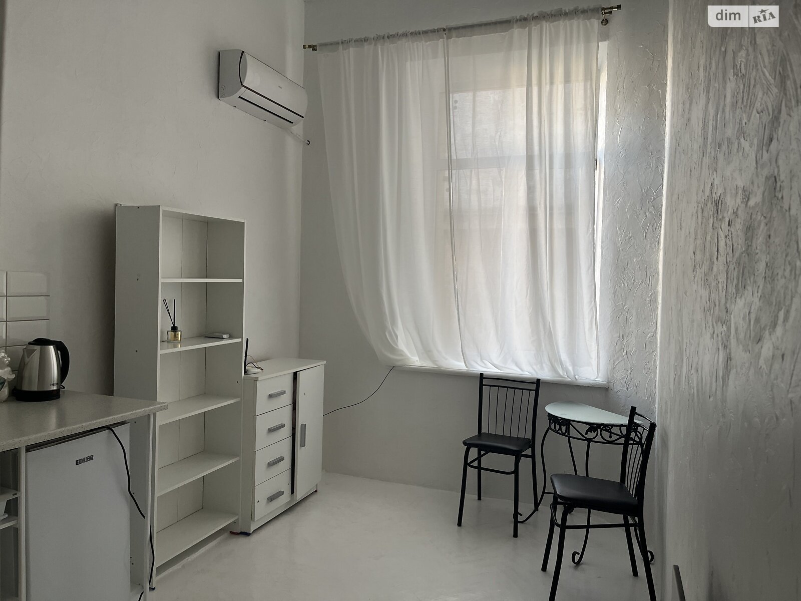 однокімнатна квартира в Одесі, район Приморський, на пров. Чайковського 16 в довготривалу оренду помісячно фото 1