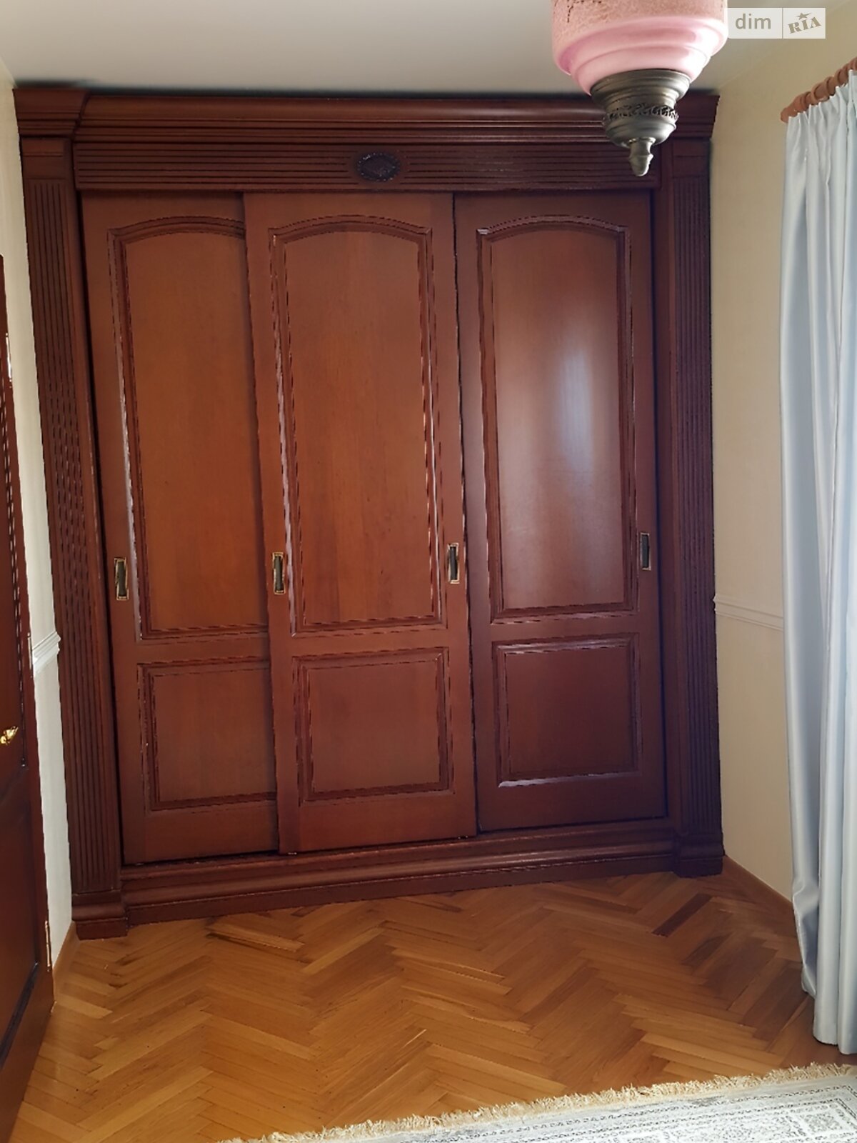 двухкомнатная квартира в Одессе, район Приморский, на ул. Черноморская 2А в аренду на долгий срок помесячно фото 1