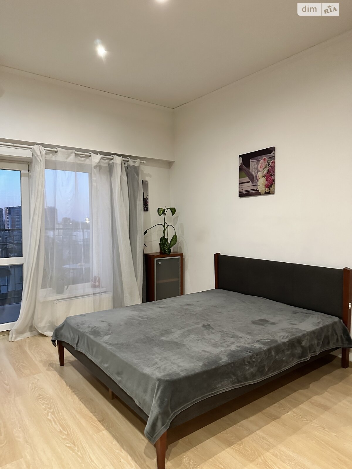 однокомнатная квартира с ремонтом в Одессе, район Приморский, на ул. Добровольцев в аренду на долгий срок помесячно фото 1