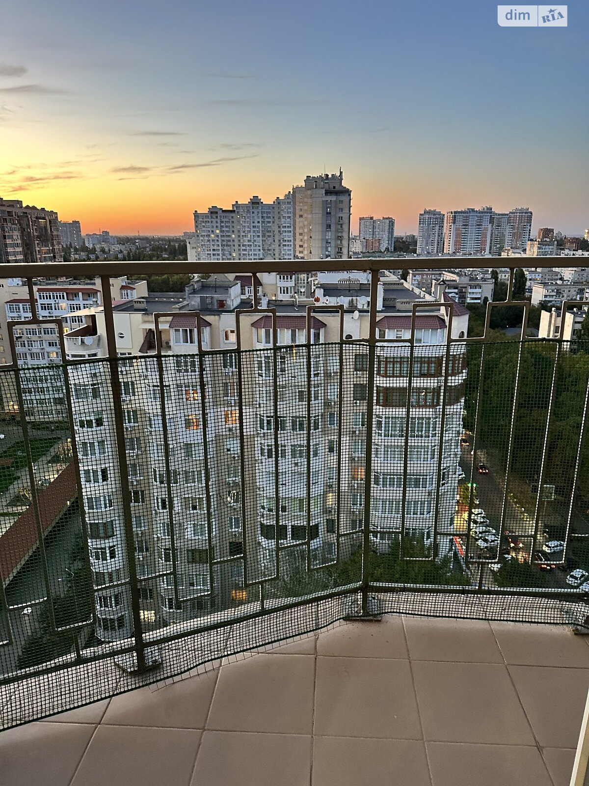 однокомнатная квартира с ремонтом в Одессе, район Приморский, на ул. Добровольцев в аренду на долгий срок помесячно фото 1