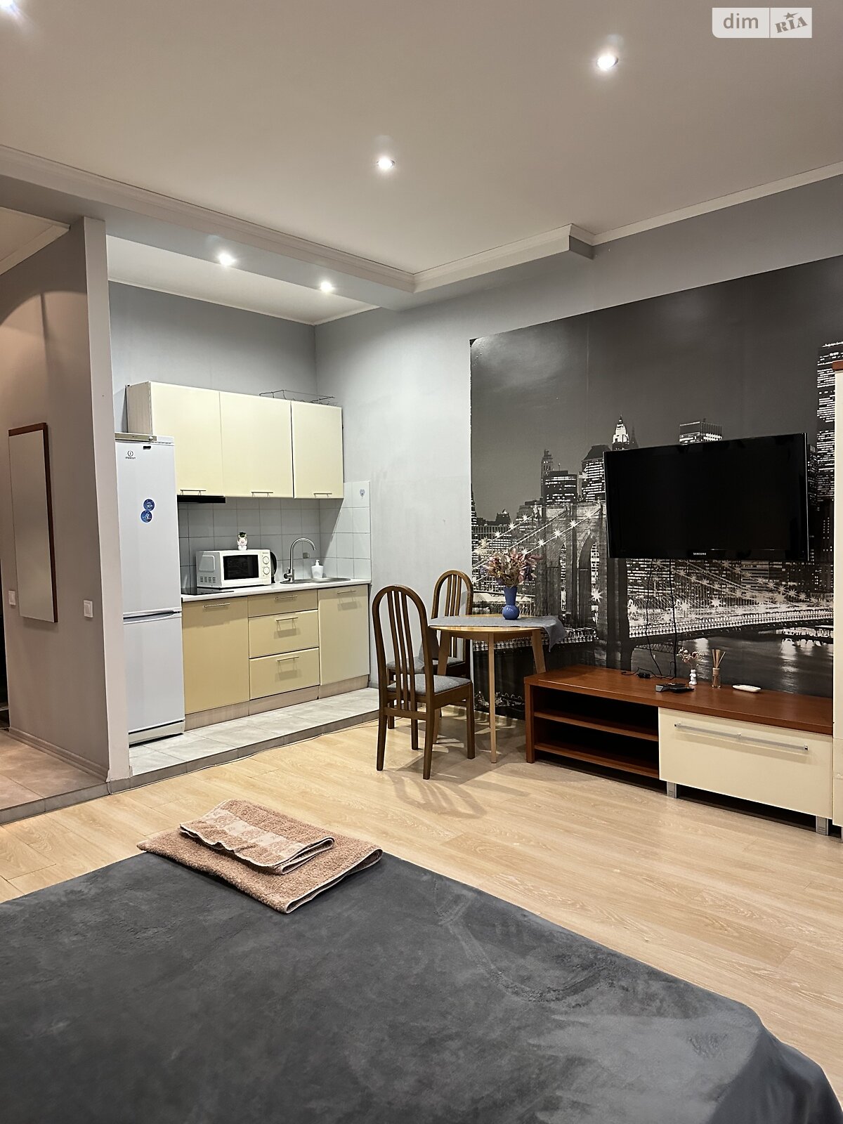 однокомнатная квартира с ремонтом в Одессе, район Приморский, на ул. Добровольцев в аренду на долгий срок помесячно фото 1