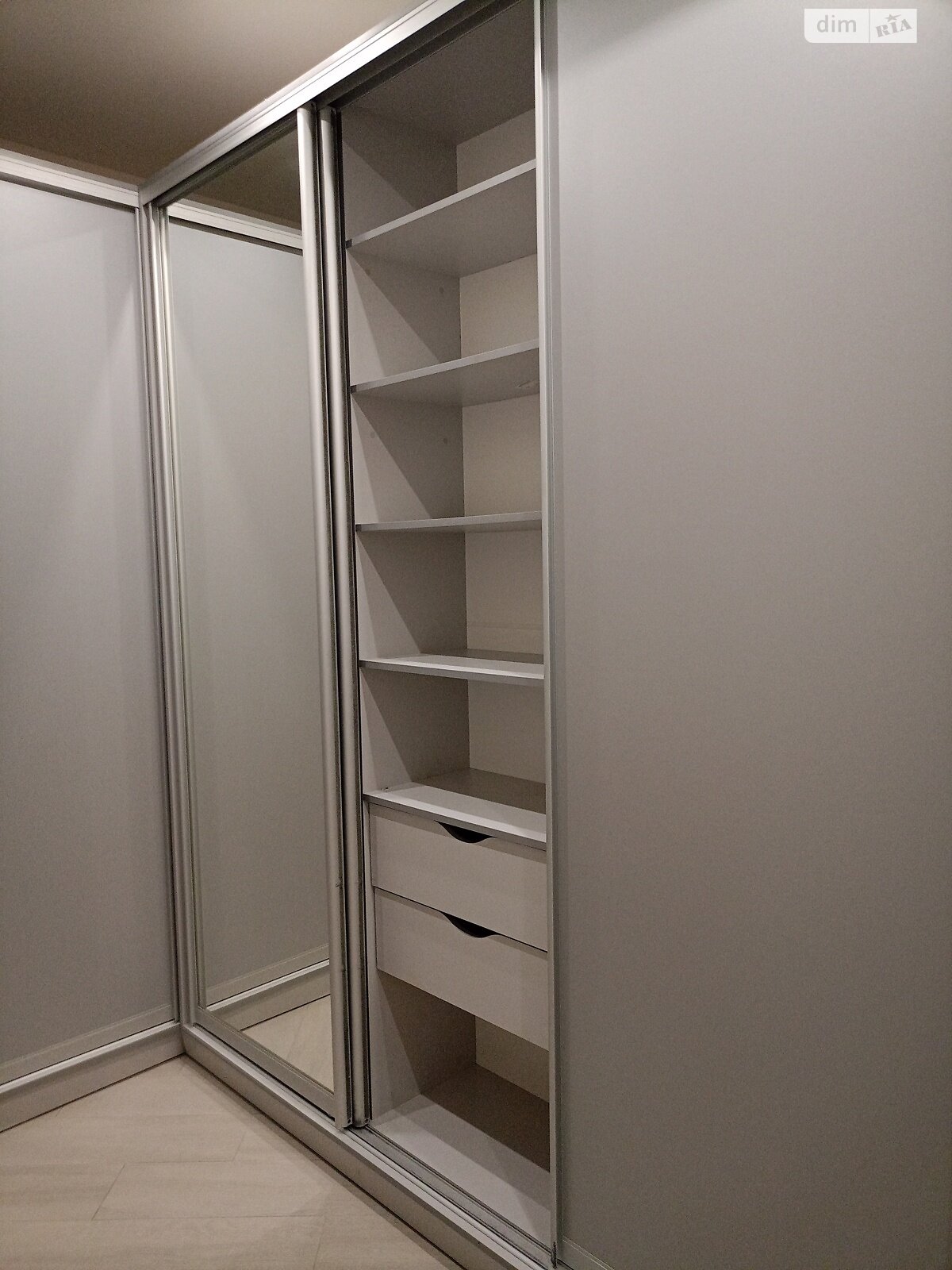 однокомнатная квартира в Одессе, район Приморский, на ул. Добровольцев в аренду на долгий срок помесячно фото 1 однокомнатная квартира в Одессе, район Приморский, на ул. Добровольцев в аренду на долгий срок помесячно фото 1