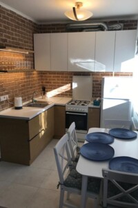 двухкомнатная квартира в Одессе, район Приморский, на ул. Довженко в аренду на долгий срок помесячно фото 2 двухкомнатная квартира в Одессе, район Приморский, на ул. Довженко в аренду на долгий срок помесячно фото 2