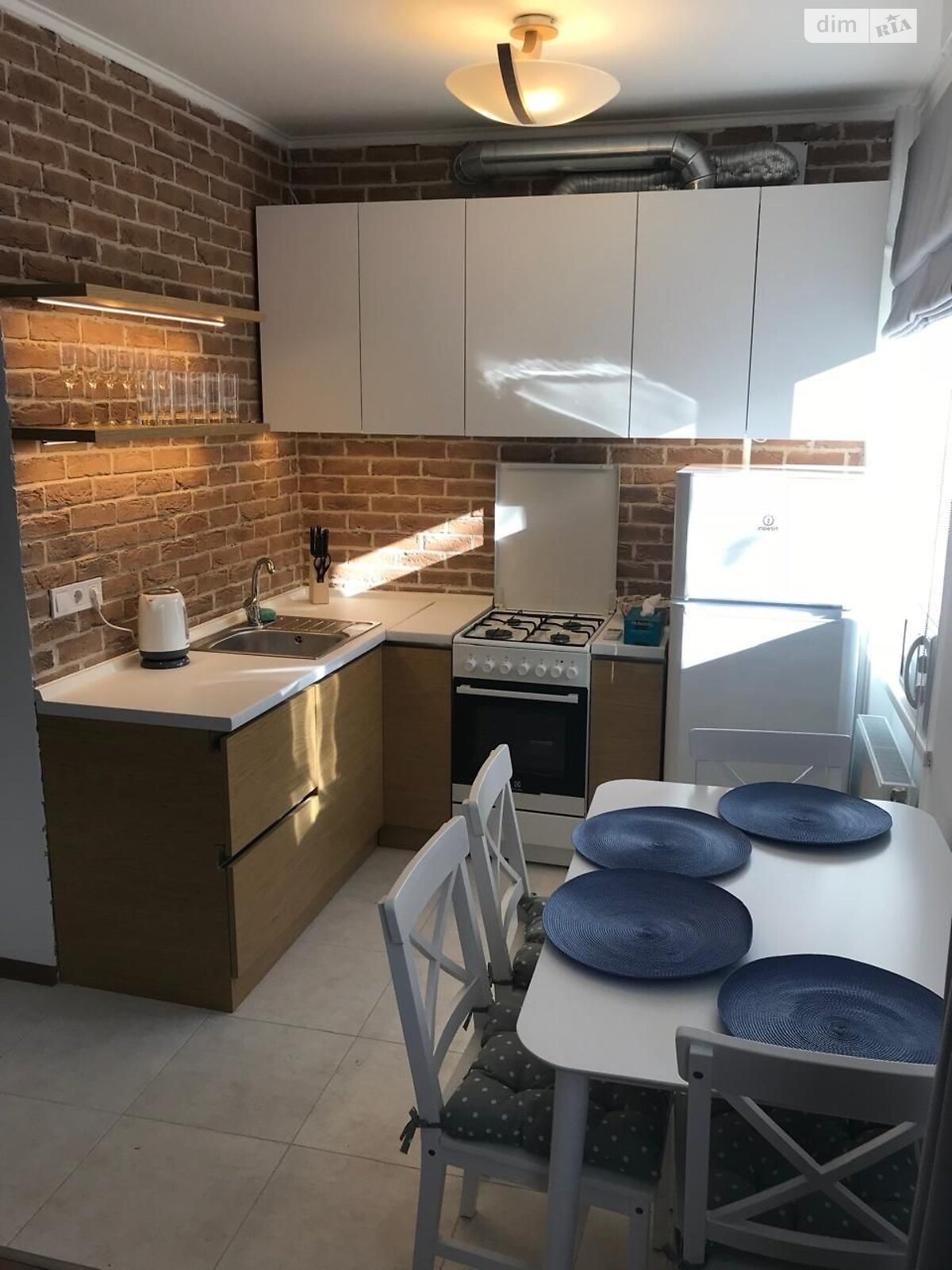 двухкомнатная квартира в Одессе, район Приморский, на ул. Довженко в аренду на долгий срок помесячно фото 1 двухкомнатная квартира в Одессе, район Приморский, на ул. Довженко в аренду на долгий срок помесячно фото 1