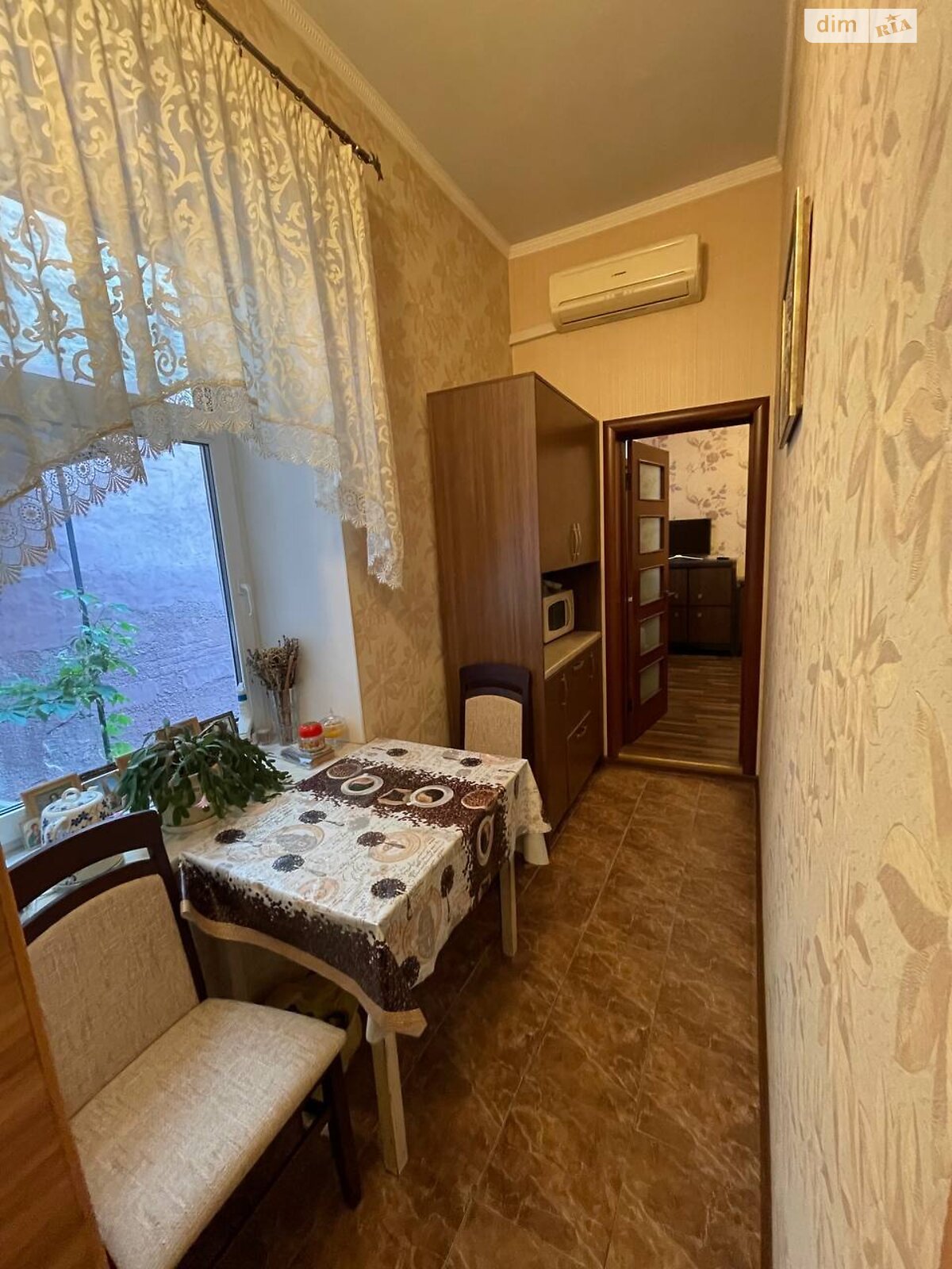 однокомнатная квартира в Одессе, район Приморский, на ул. Екатерининская 30 в аренду на долгий срок помесячно фото 1 однокомнатная квартира в Одессе, район Приморский, на ул. Екатерининская 30 в аренду на долгий срок помесячно фото 1