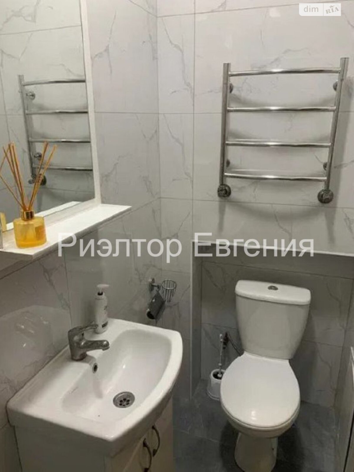 однокімнатна квартира в Одесі, район Приморський, на вул. Катерининська 6 в довготривалу оренду помісячно фото 1