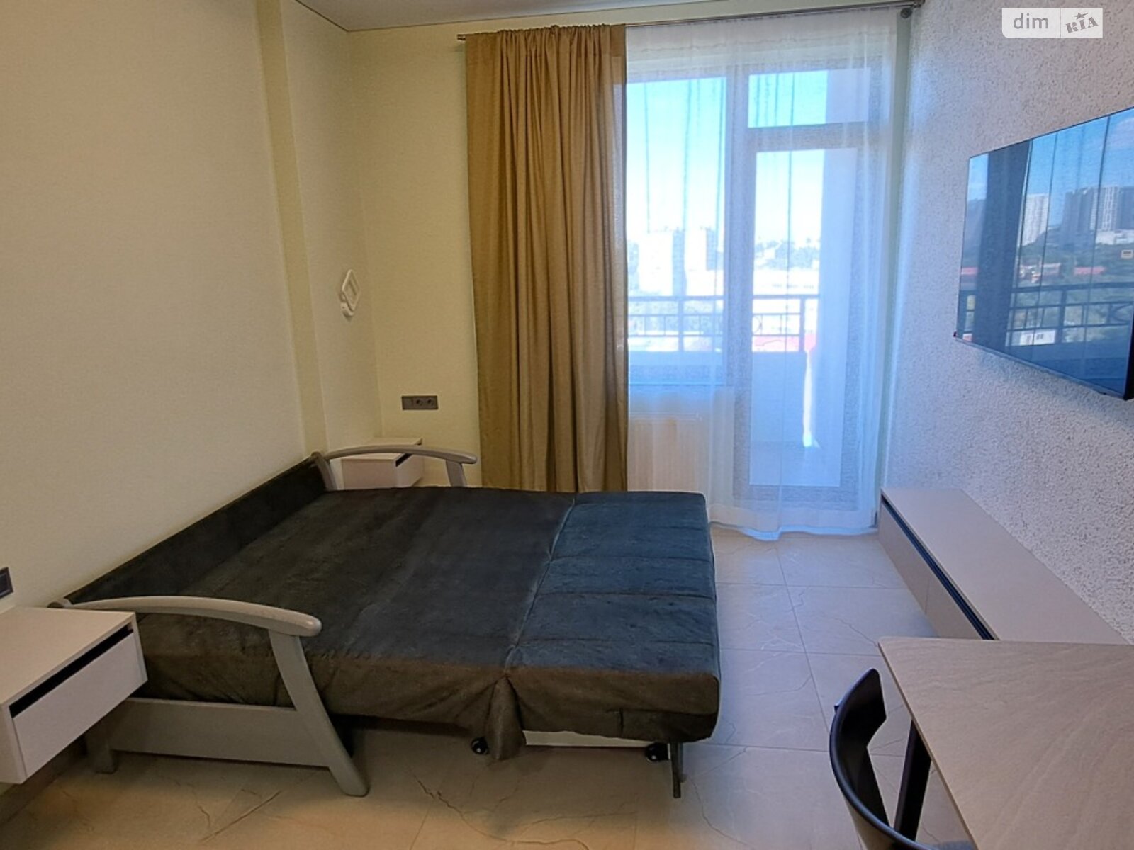 однокімнатна квартира в Одесі, район Приморський, на дор. Фонтанська 25Ж в довготривалу оренду помісячно фото 1 однокімнатна квартира в Одесі, район Приморський, на дор. Фонтанська 25Ж в довготривалу оренду помісячно фото 1