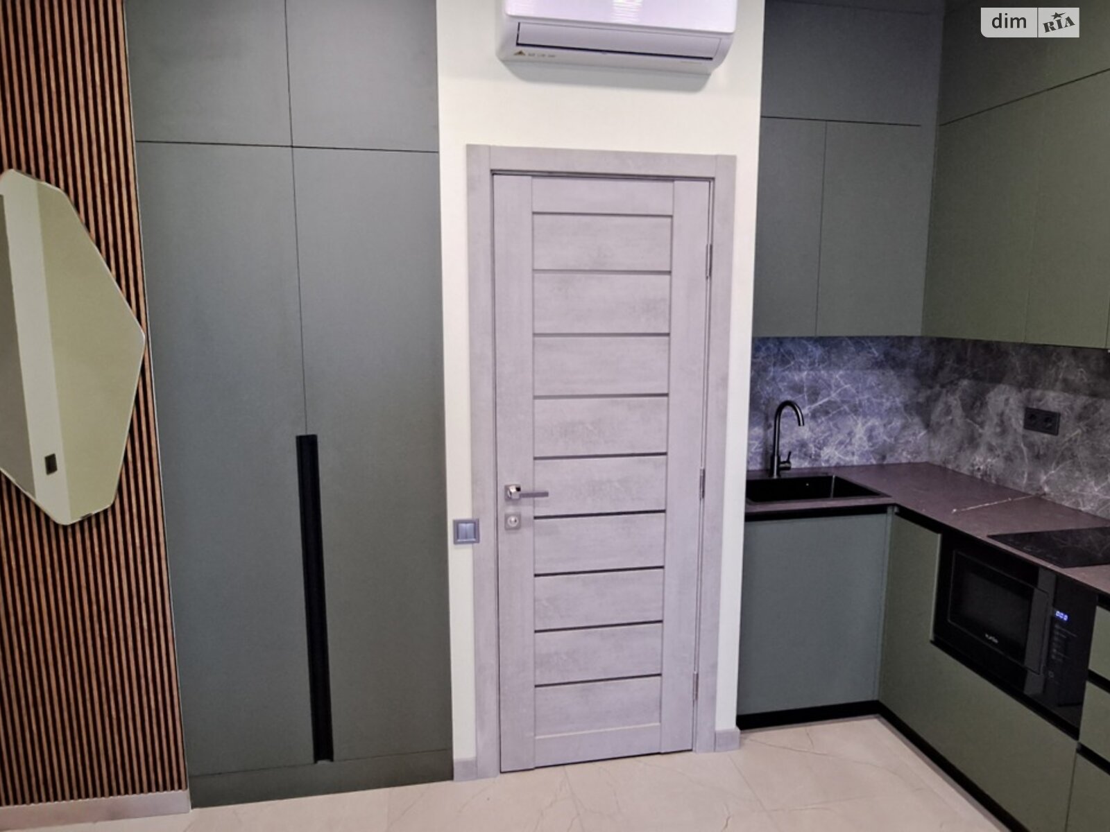 однокімнатна квартира в Одесі, район Приморський, на дор. Фонтанська 25Ж в довготривалу оренду помісячно фото 1 однокімнатна квартира в Одесі, район Приморський, на дор. Фонтанська 25Ж в довготривалу оренду помісячно фото 1