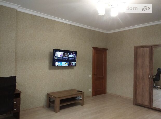 двокімнатна квартира з меблями в Одесі, район Приморський, на бул. Французький 60 в довготривалу оренду помісячно фото 1