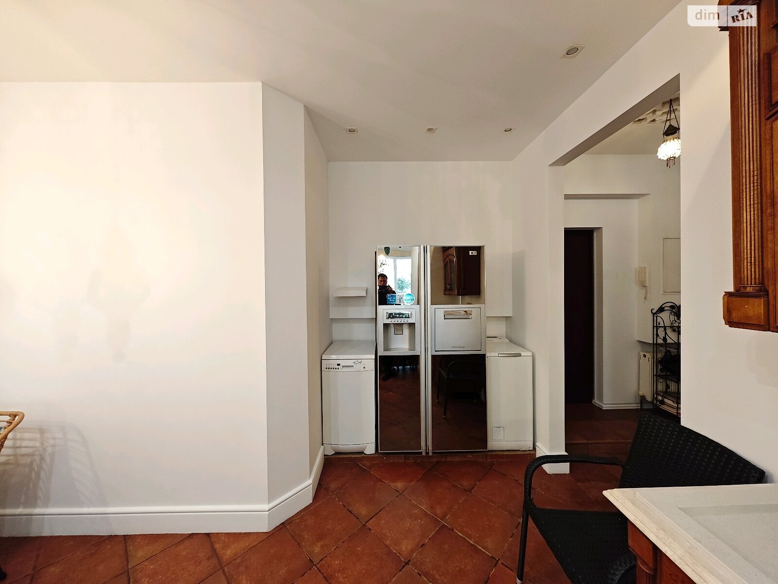 трикімнатна квартира в Одесі, район Приморський, на бул. Французький 49А в довготривалу оренду помісячно фото 1 трикімнатна квартира в Одесі, район Приморський, на бул. Французький 49А в довготривалу оренду помісячно фото 1