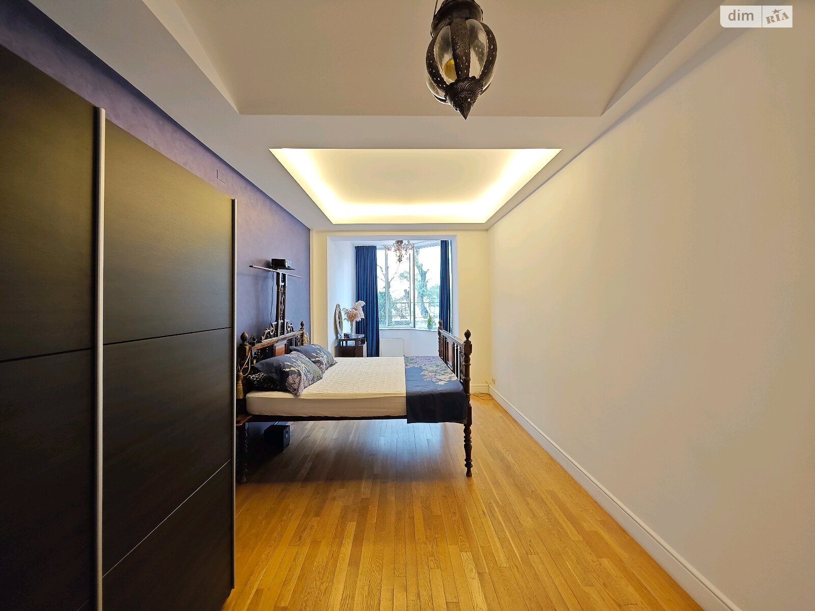 трикімнатна квартира в Одесі, район Приморський, на бул. Французький 49А в довготривалу оренду помісячно фото 1 трикімнатна квартира в Одесі, район Приморський, на бул. Французький 49А в довготривалу оренду помісячно фото 1