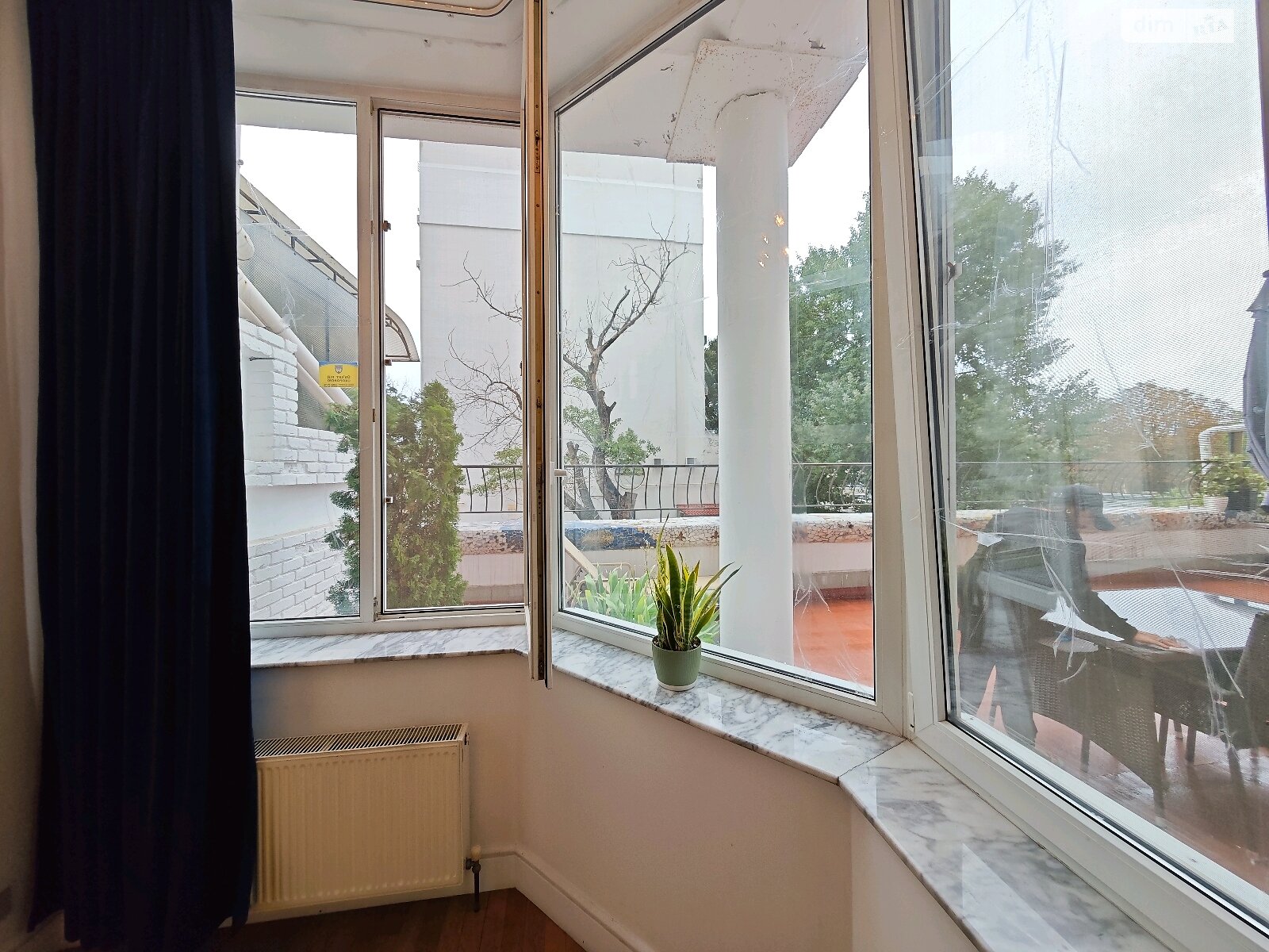 трикімнатна квартира в Одесі, район Приморський, на бул. Французький 49А в довготривалу оренду помісячно фото 1 трикімнатна квартира в Одесі, район Приморський, на бул. Французький 49А в довготривалу оренду помісячно фото 1