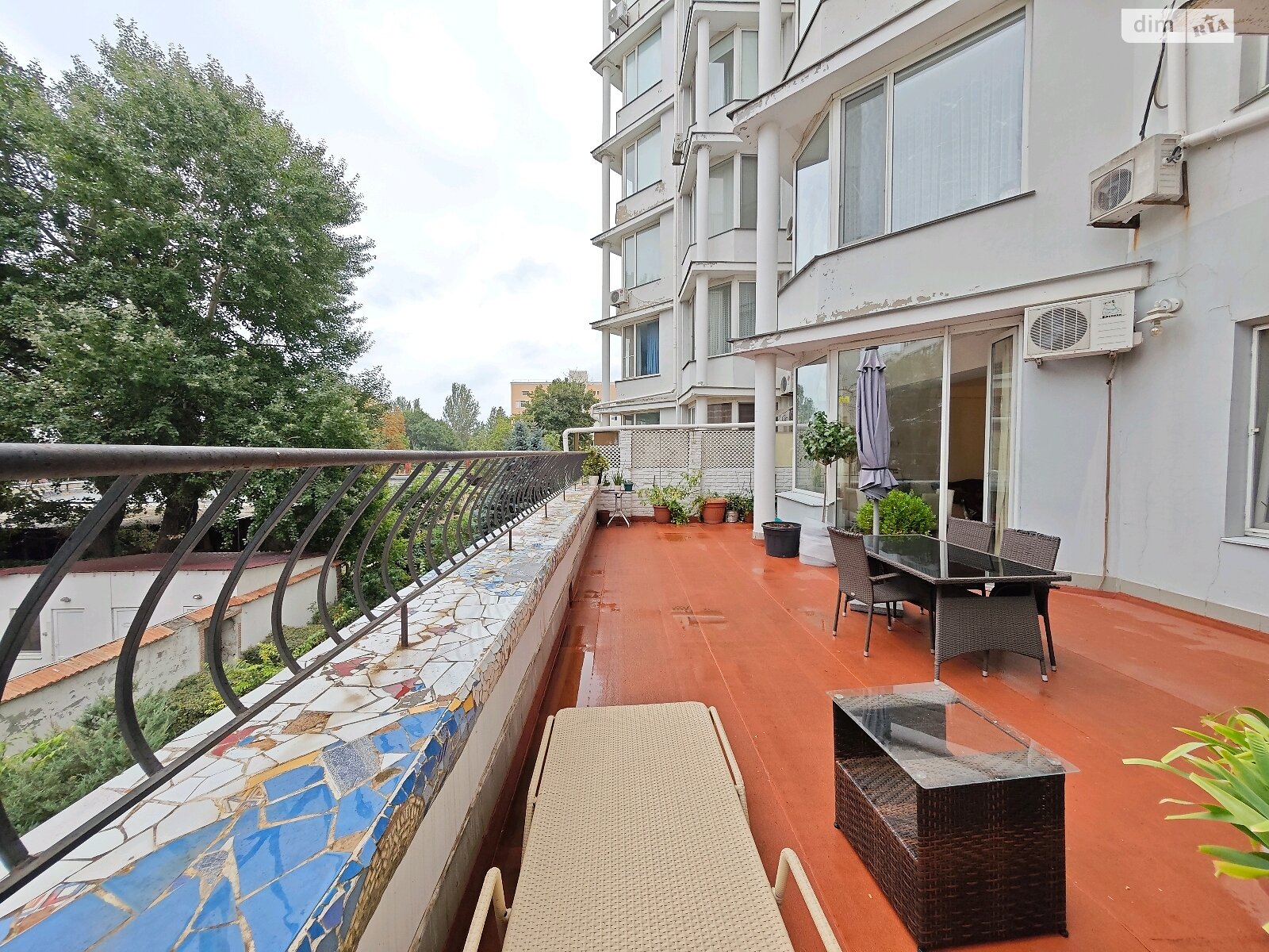 трикімнатна квартира в Одесі, район Приморський, на бул. Французький 49А в довготривалу оренду помісячно фото 1 трикімнатна квартира в Одесі, район Приморський, на бул. Французький 49А в довготривалу оренду помісячно фото 1