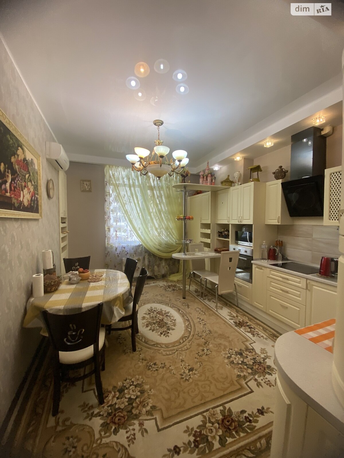 двокімнатна квартира в Одесі, район Приморський, на бул. Французький 22/2 в довготривалу оренду помісячно фото 1