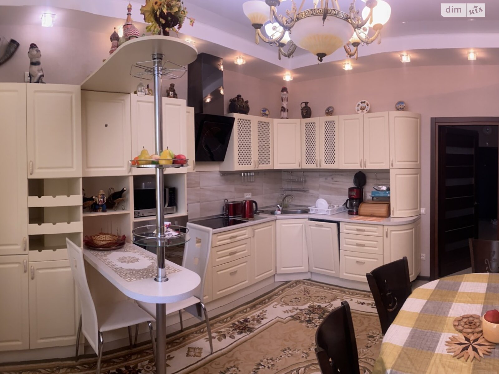 двокімнатна квартира в Одесі, район Приморський, на бул. Французький 22/2 в довготривалу оренду помісячно фото 1