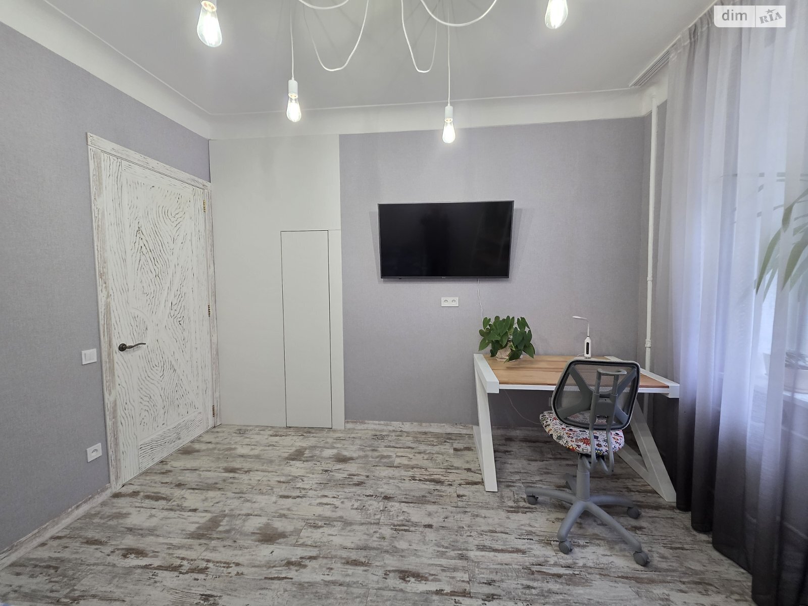 двухкомнатная квартира в Одессе, район Приморский, на бул. Французский в аренду на долгий срок помесячно фото 1