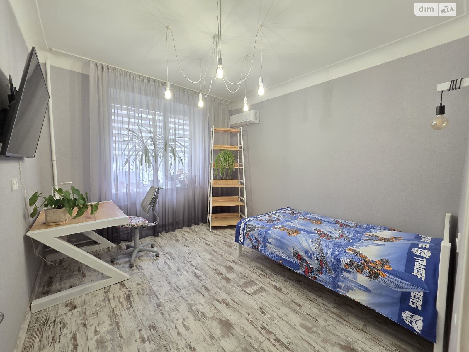 двухкомнатная квартира в Одессе, район Приморский, на бул. Французский в аренду на долгий срок помесячно фото 1