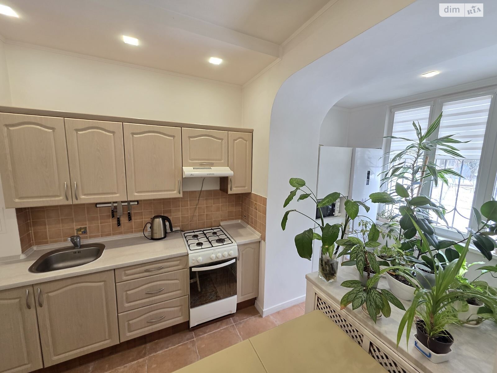 двухкомнатная квартира в Одессе, район Приморский, на бул. Французский в аренду на долгий срок помесячно фото 1