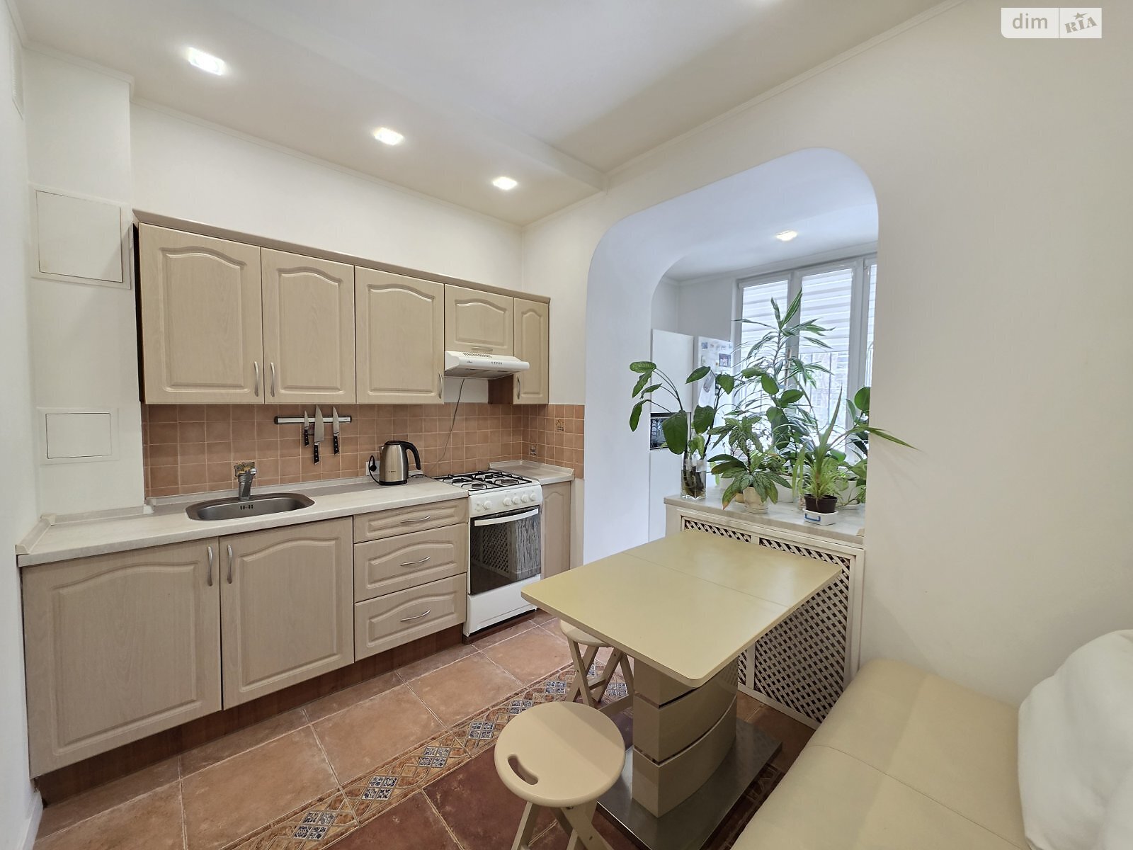 двухкомнатная квартира в Одессе, район Приморский, на бул. Французский в аренду на долгий срок помесячно фото 1