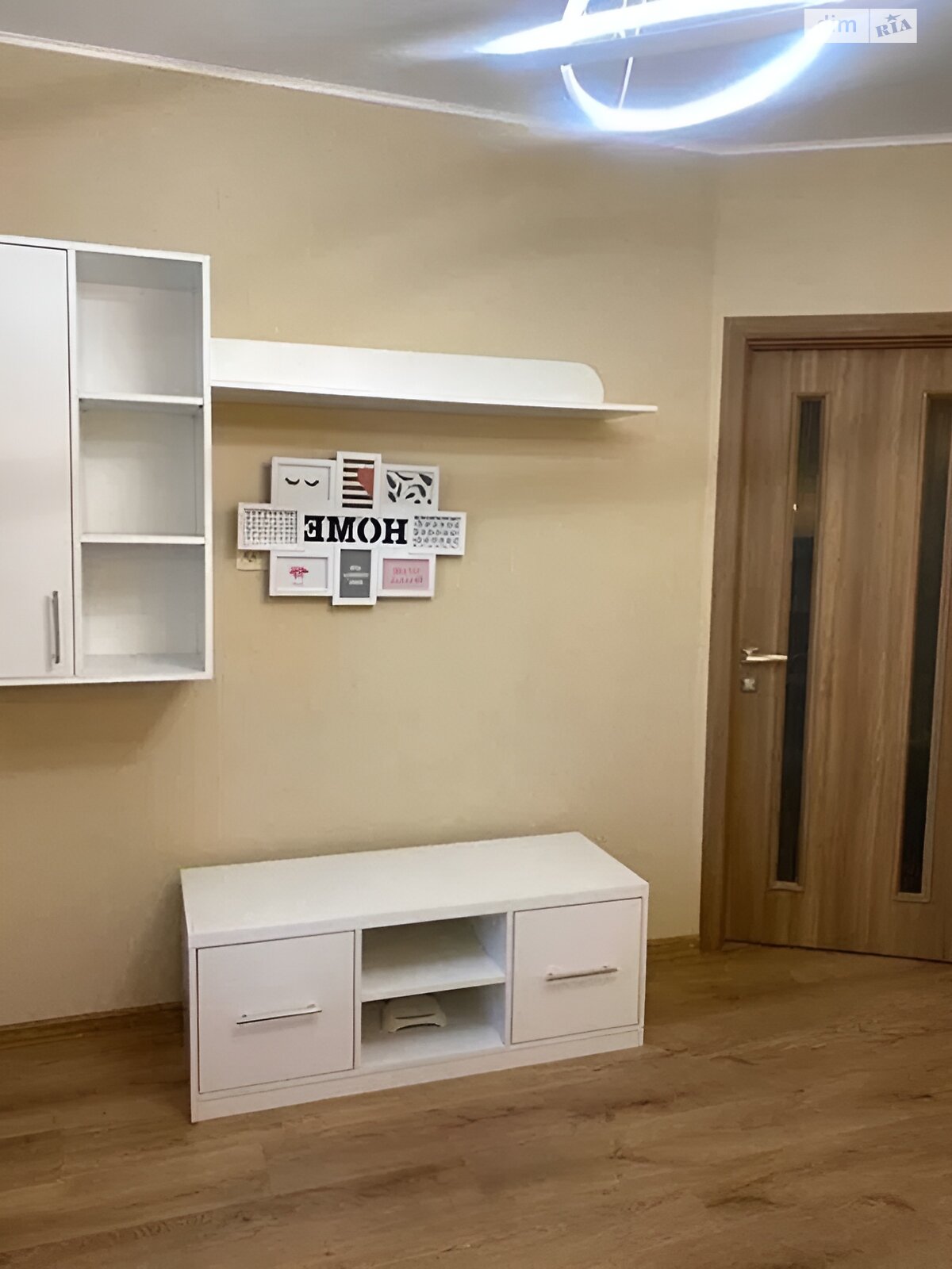 однокімнатна квартира в Одесі, район Приморський, на просп. Гагаріна 19В в довготривалу оренду помісячно фото 1 однокімнатна квартира в Одесі, район Приморський, на просп. Гагаріна 19В в довготривалу оренду помісячно фото 1