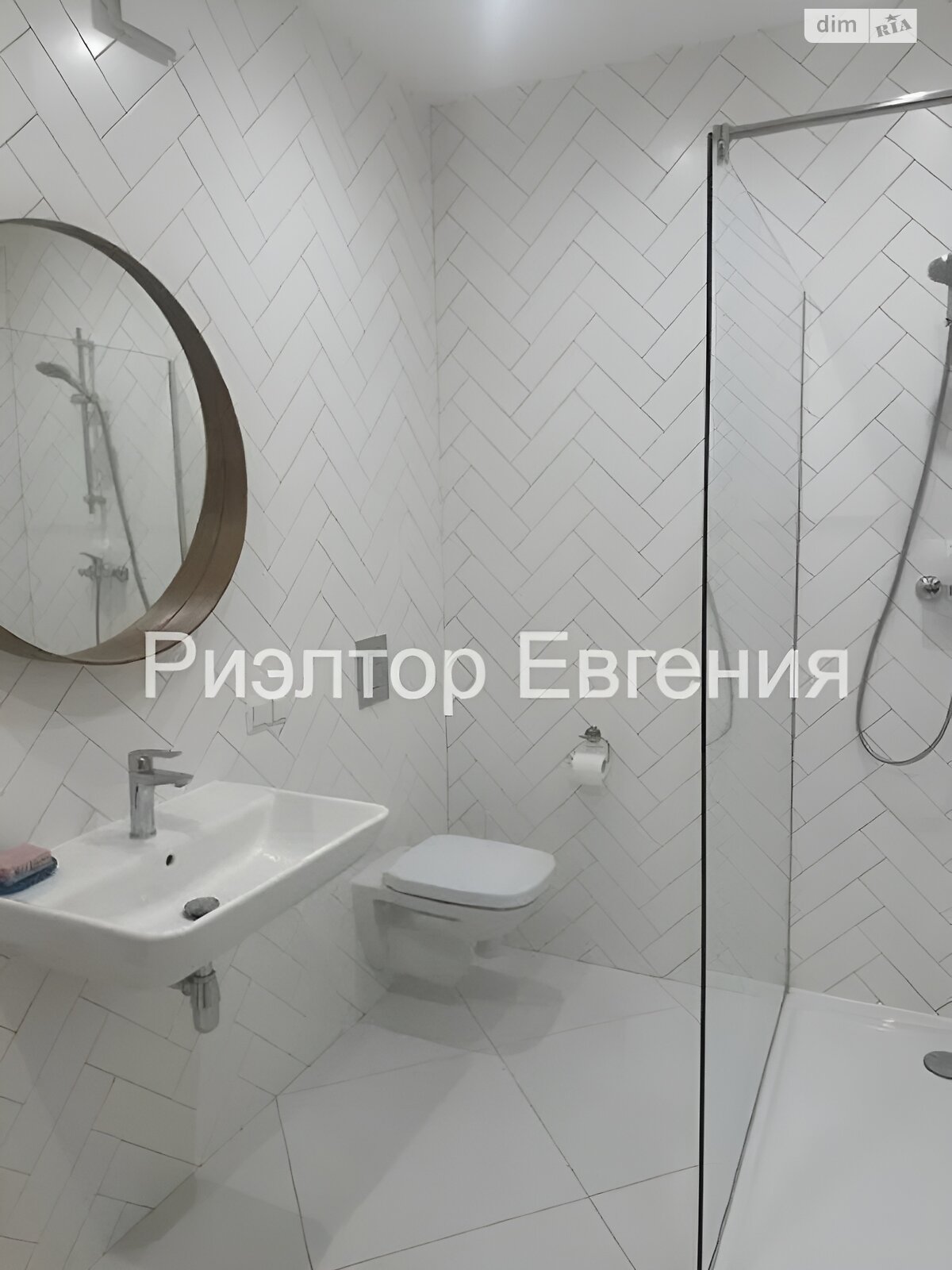 однокімнатна квартира в Одесі, район Приморський, на просп. Гагаріна 19А в довготривалу оренду помісячно фото 1 однокімнатна квартира в Одесі, район Приморський, на просп. Гагаріна 19А в довготривалу оренду помісячно фото 1
