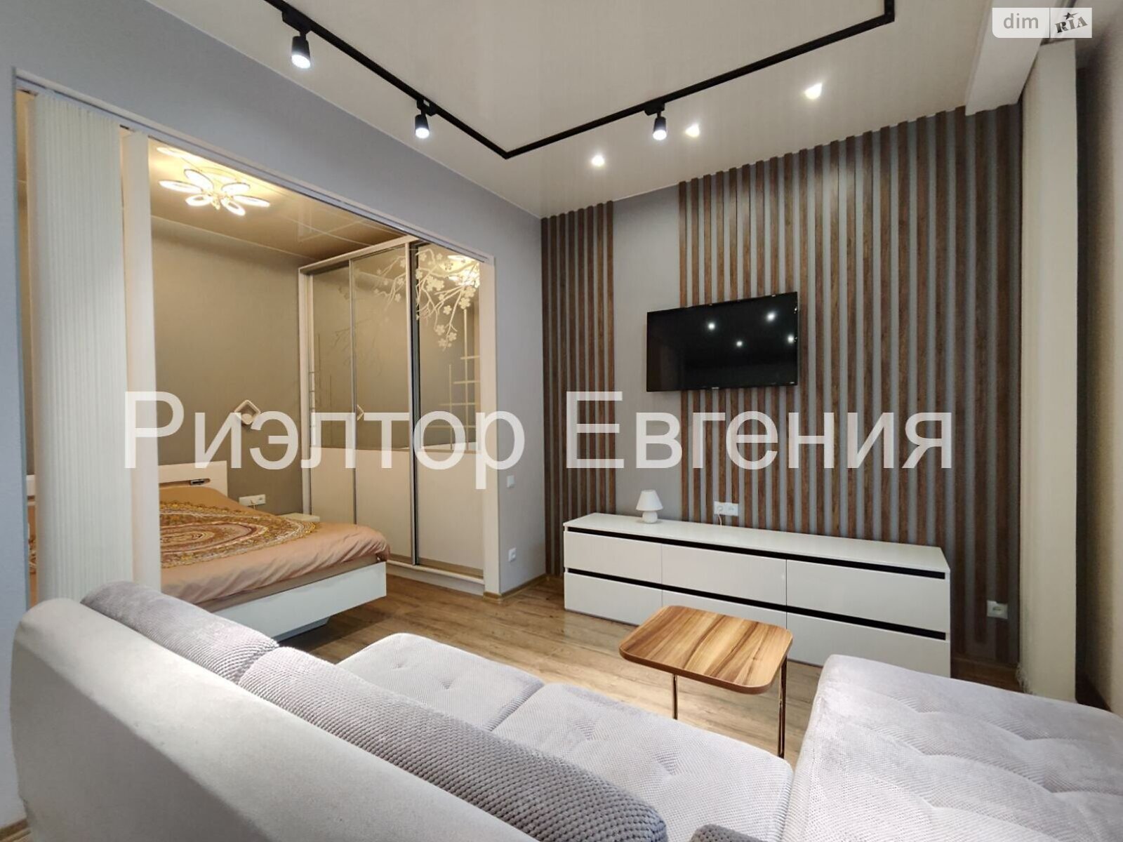 однокімнатна квартира в Одесі, район Приморський, на бул. Італійський 1А в довготривалу оренду помісячно фото 1 однокімнатна квартира в Одесі, район Приморський, на бул. Італійський 1А в довготривалу оренду помісячно фото 1