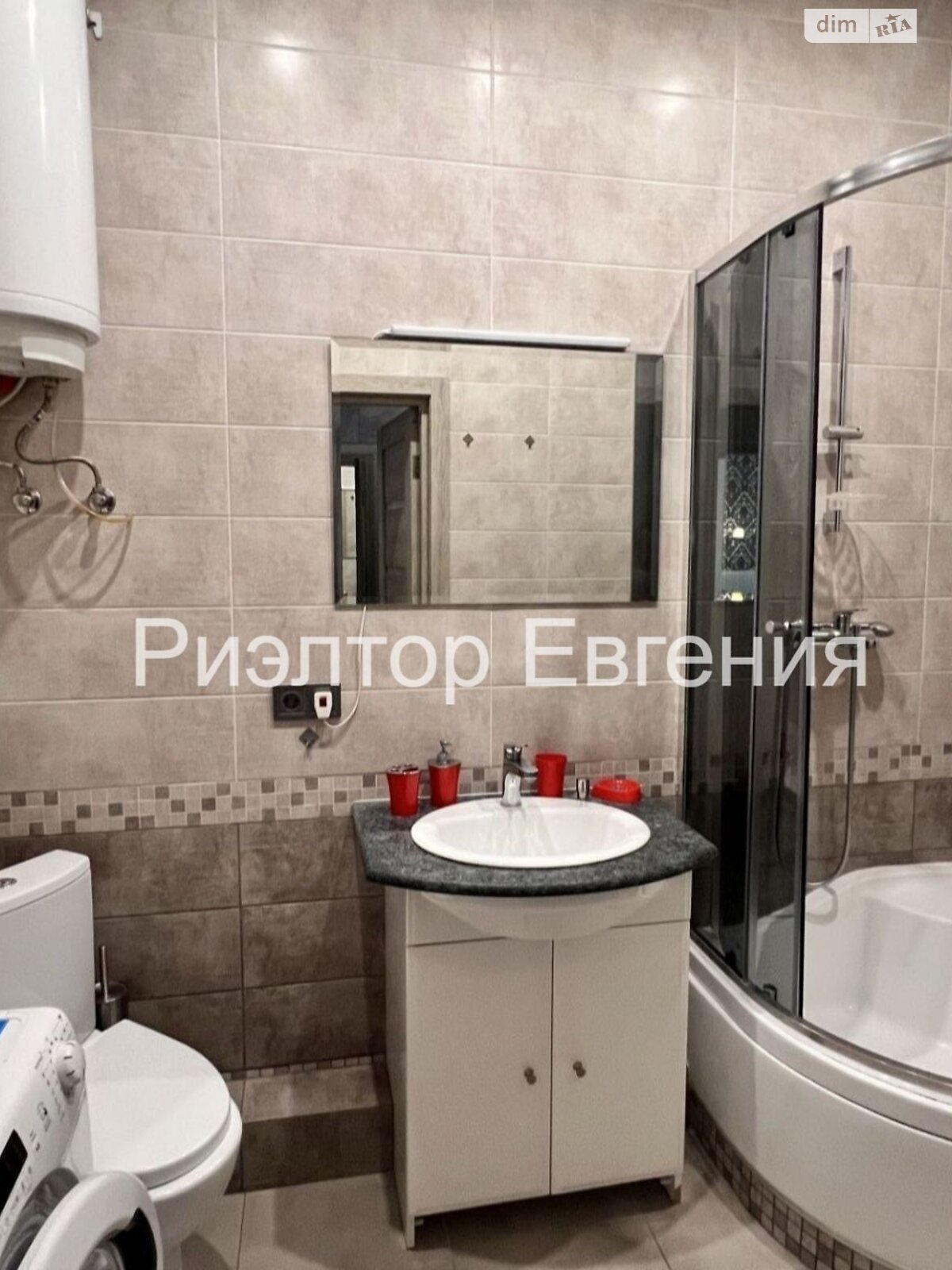 однокомнатная квартира в Одессе, район Приморский, на бул. Итальянский 1А в аренду на долгий срок помесячно фото 1 однокомнатная квартира в Одессе, район Приморский, на бул. Итальянский 1А в аренду на долгий срок помесячно фото 1