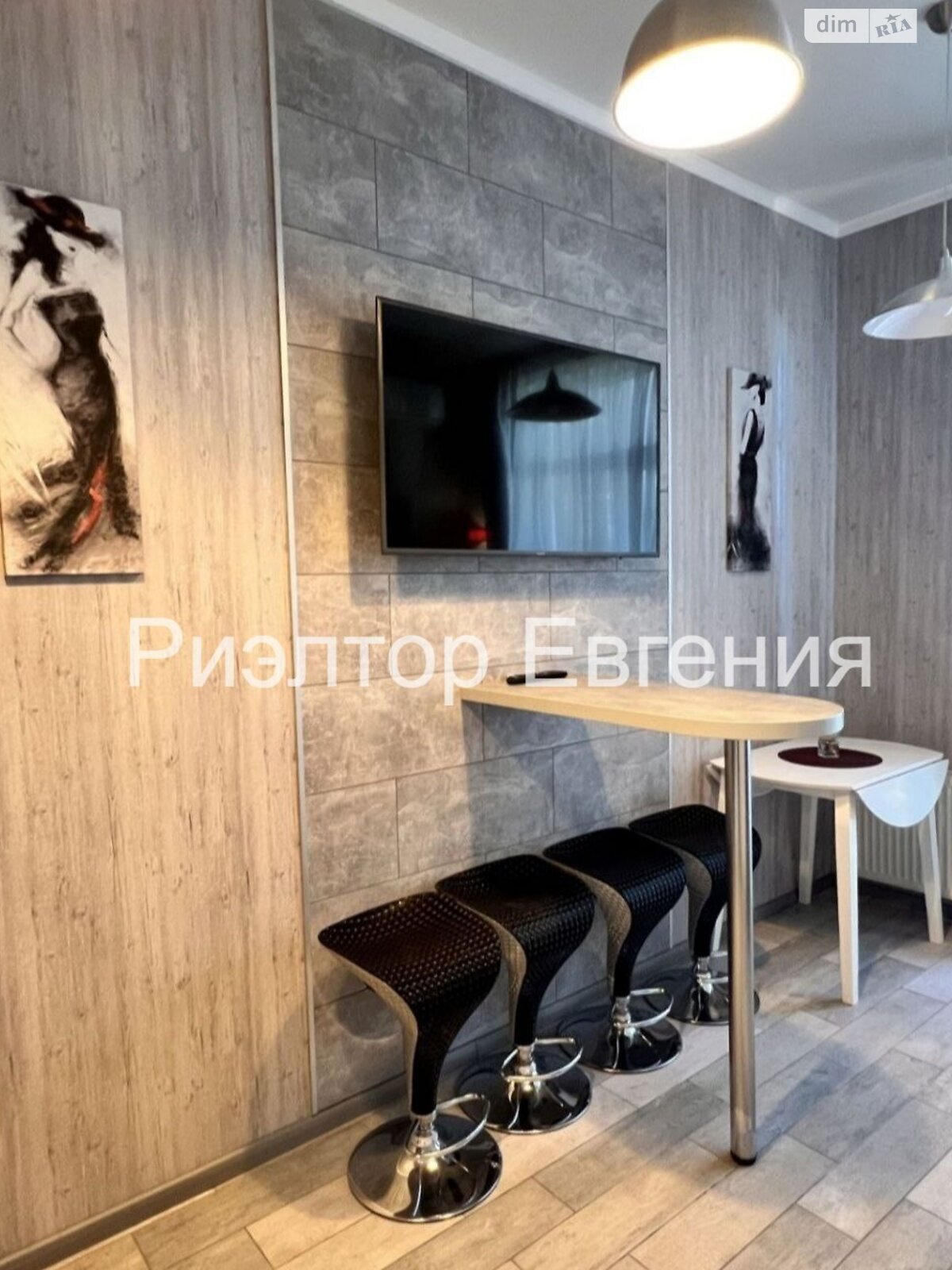 однокомнатная квартира в Одессе, район Приморский, на бул. Итальянский 1А в аренду на долгий срок помесячно фото 1 однокомнатная квартира в Одессе, район Приморский, на бул. Итальянский 1А в аренду на долгий срок помесячно фото 1