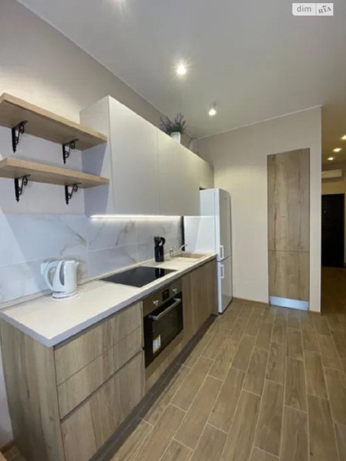 однокімнатна квартира в Одесі, район Приморський, на бул. Італійський 1В в довготривалу оренду помісячно фото 1