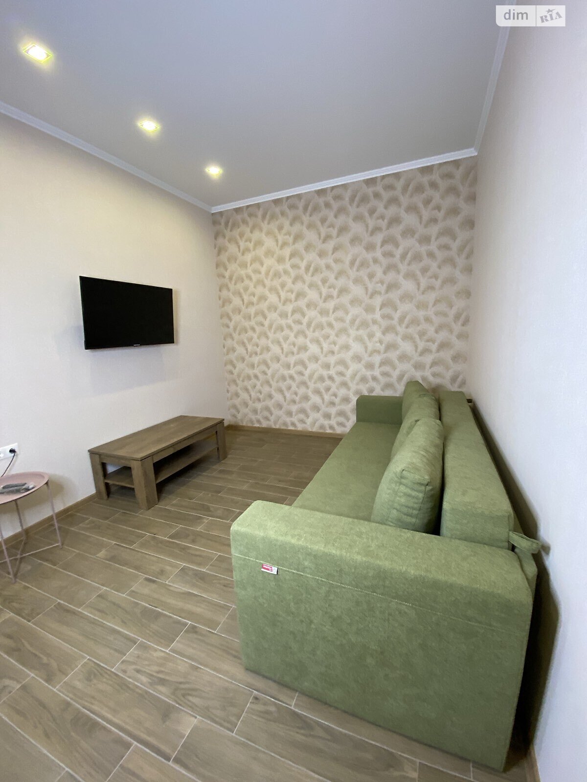 однокімнатна квартира в Одесі, район Приморський, на бул. Італійський 1В в довготривалу оренду помісячно фото 1