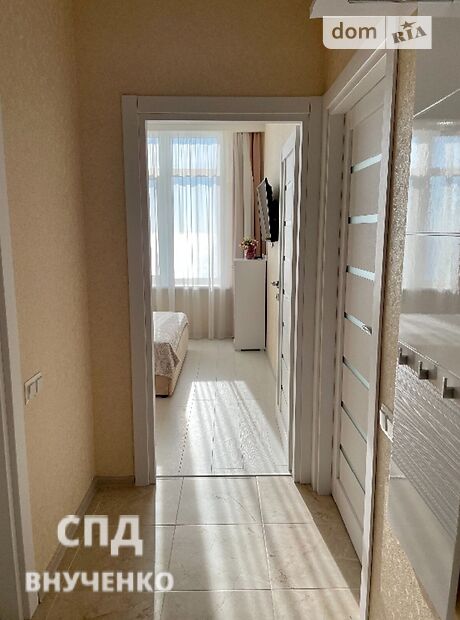 однокомнатная квартира с мебелью в Одессе, район Приморский, на ул. Каманина 16а/6 в аренду на долгий срок помесячно фото 1 однокомнатная квартира с мебелью в Одессе, район Приморский, на ул. Каманина 16а/6 в аренду на долгий срок помесячно фото 1