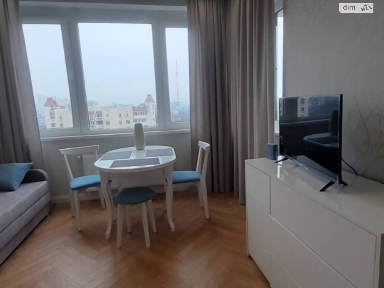 однокомнатная квартира с мебелью в Одессе, район Приморский, на ул. Канатная 122 в аренду на долгий срок помесячно фото 1