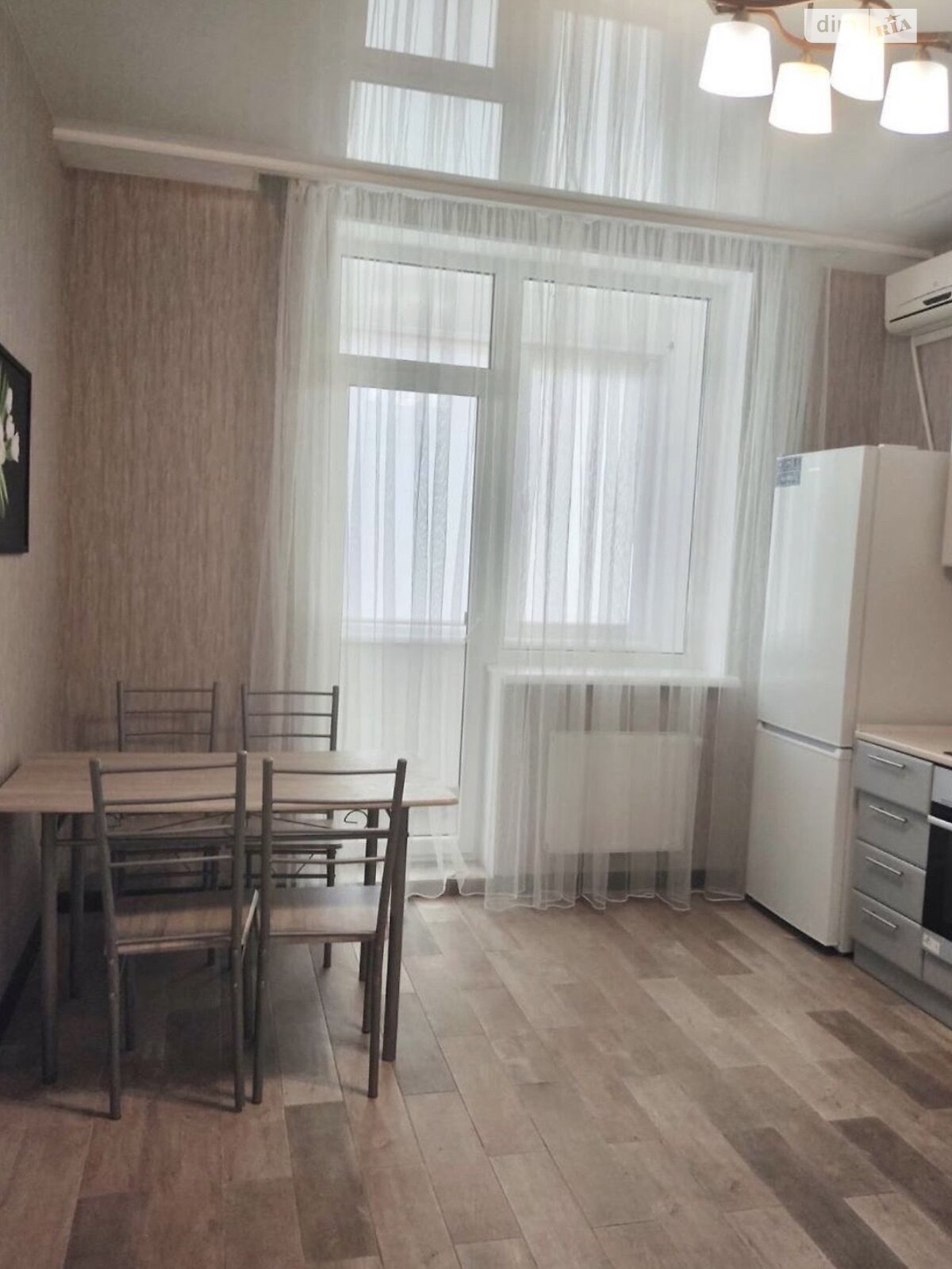 однокімнатна квартира в Одесі, район Приморський, на вул. Канатна 122Б в довготривалу оренду помісячно фото 1 однокімнатна квартира в Одесі, район Приморський, на вул. Канатна 122Б в довготривалу оренду помісячно фото 1