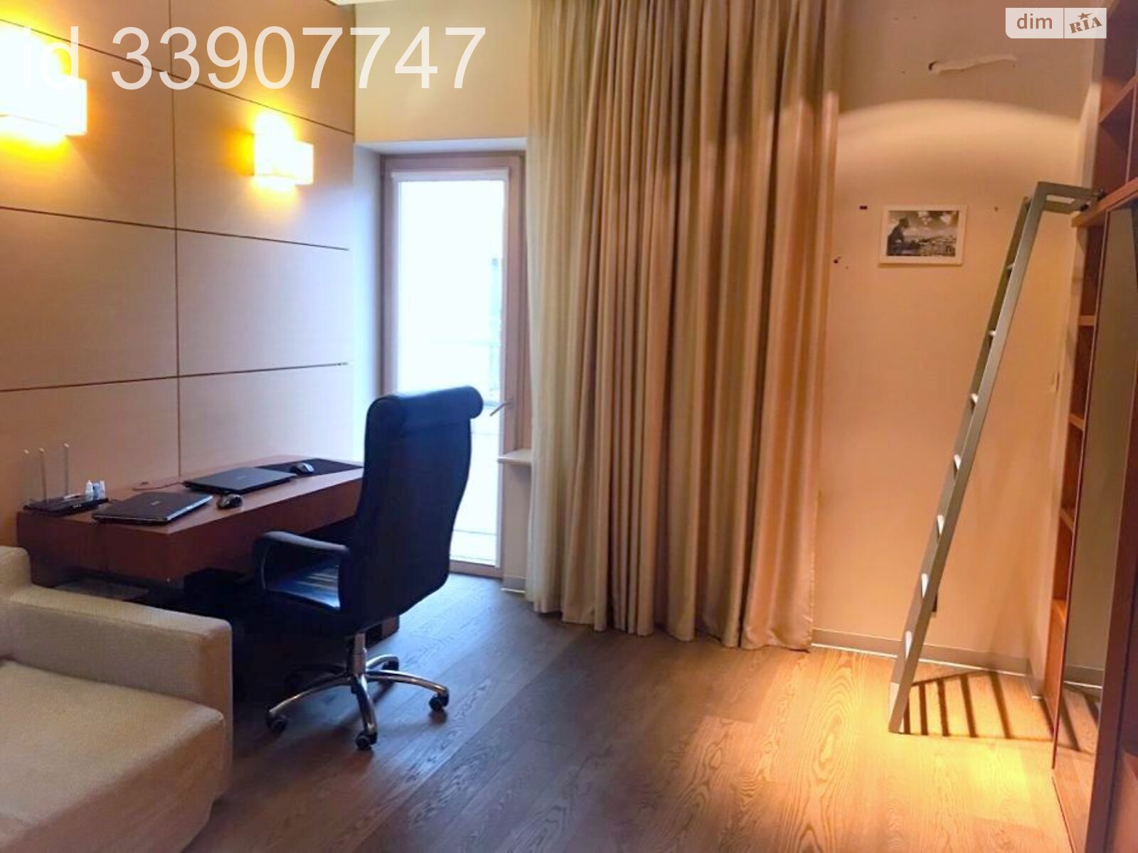 четырехкомнатная квартира в Одессе, район Приморский, на ул. Канатная 15 в аренду на долгий срок помесячно фото 1